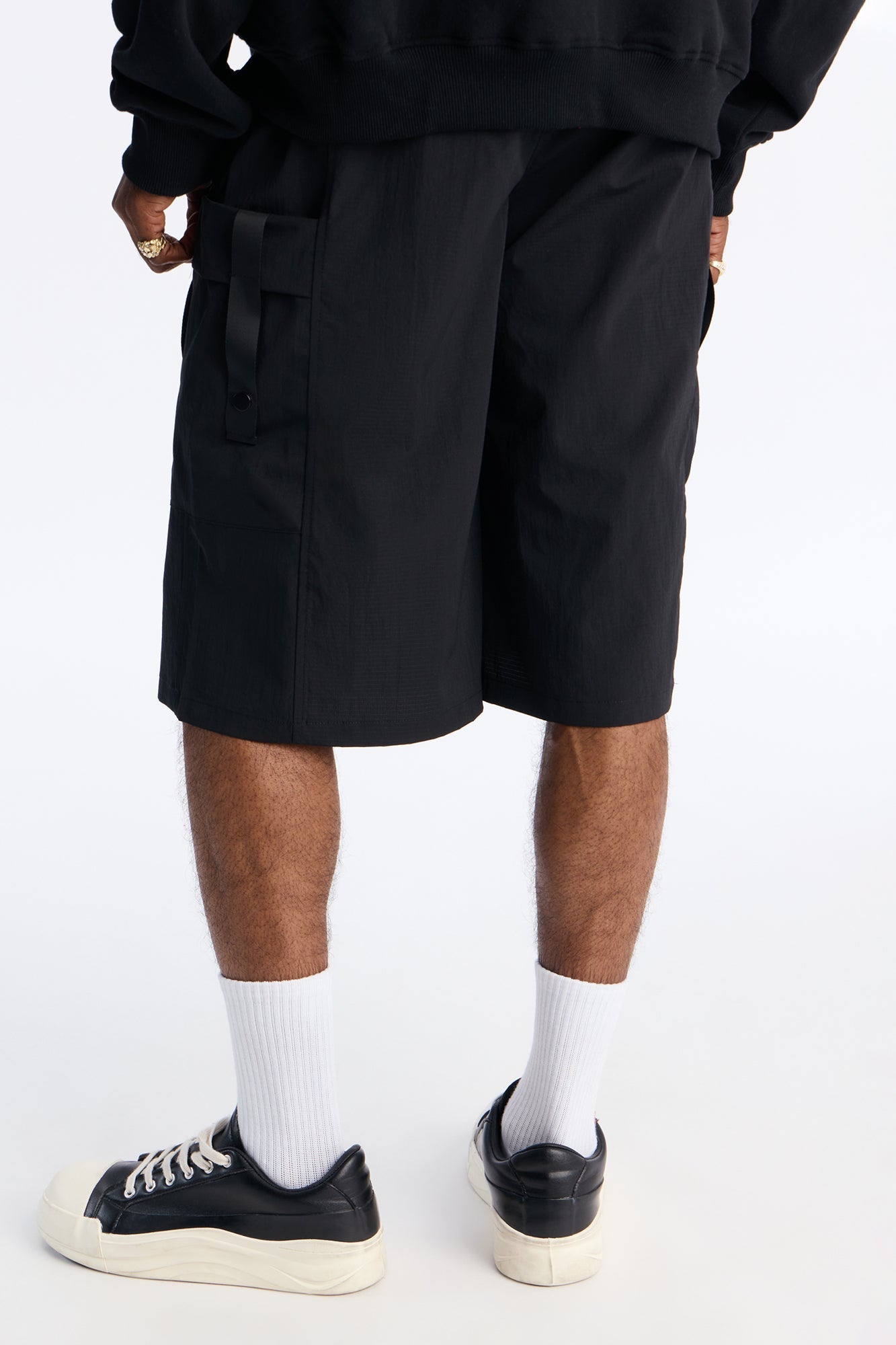 Relaxed Ninth Element Tech Short - Black