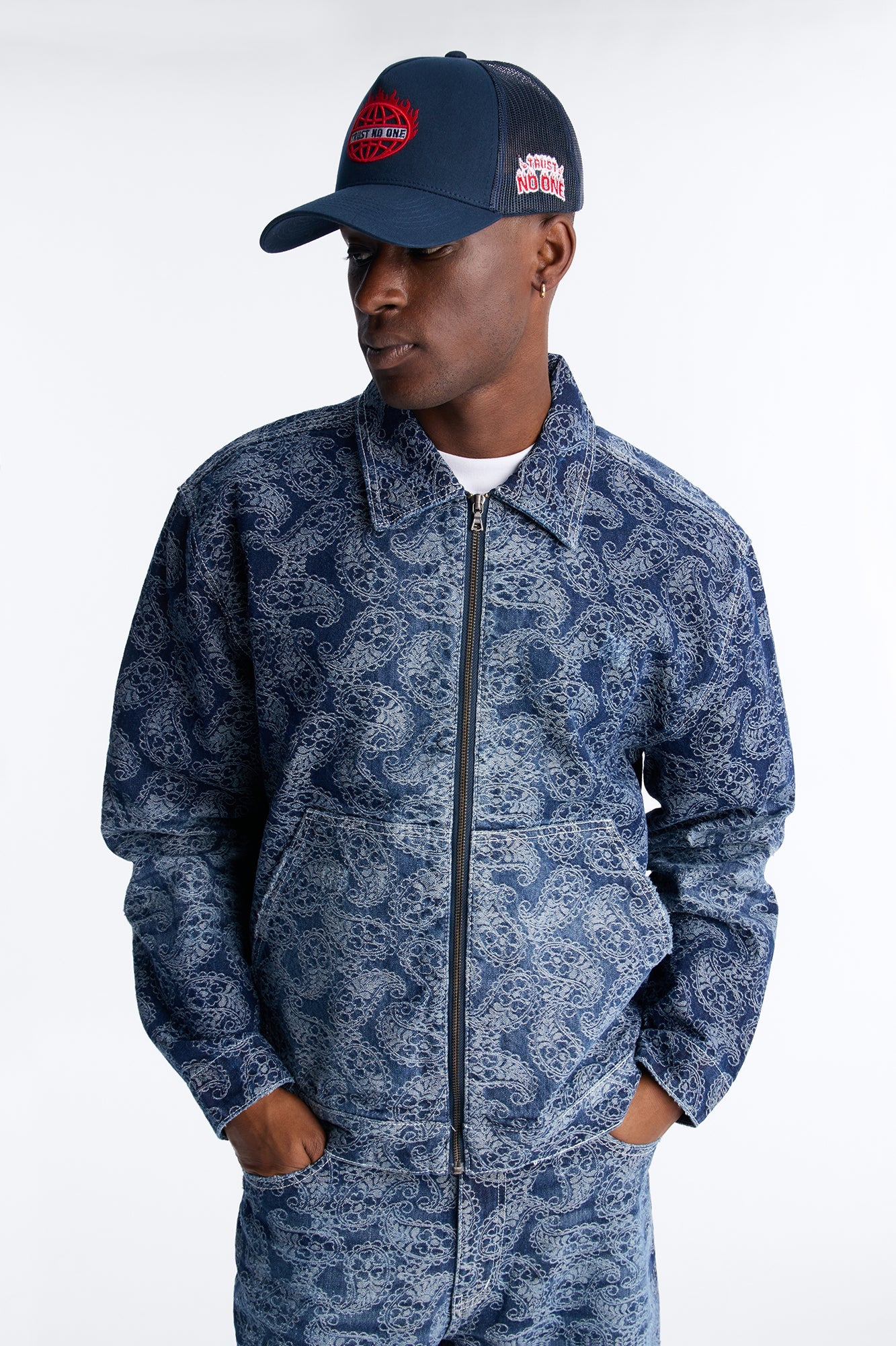 Cropped Paisley Jacquard Denim Work Jacket - Dark Wash