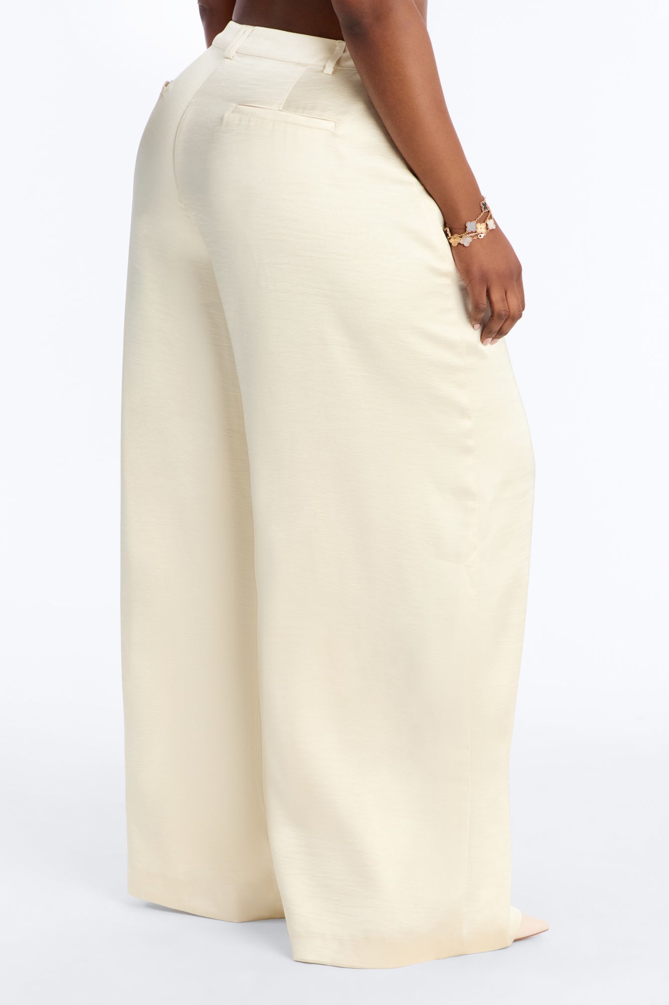 Romance Me Satin Trouser - Off White