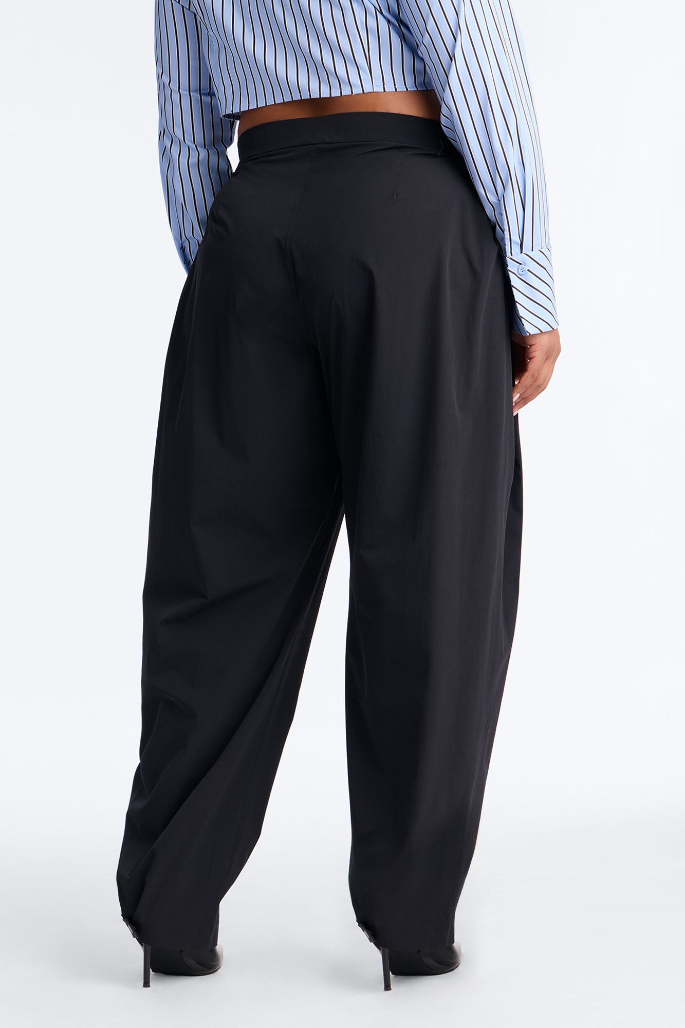 Easy Days Barell Windbreaker Pants - Black
