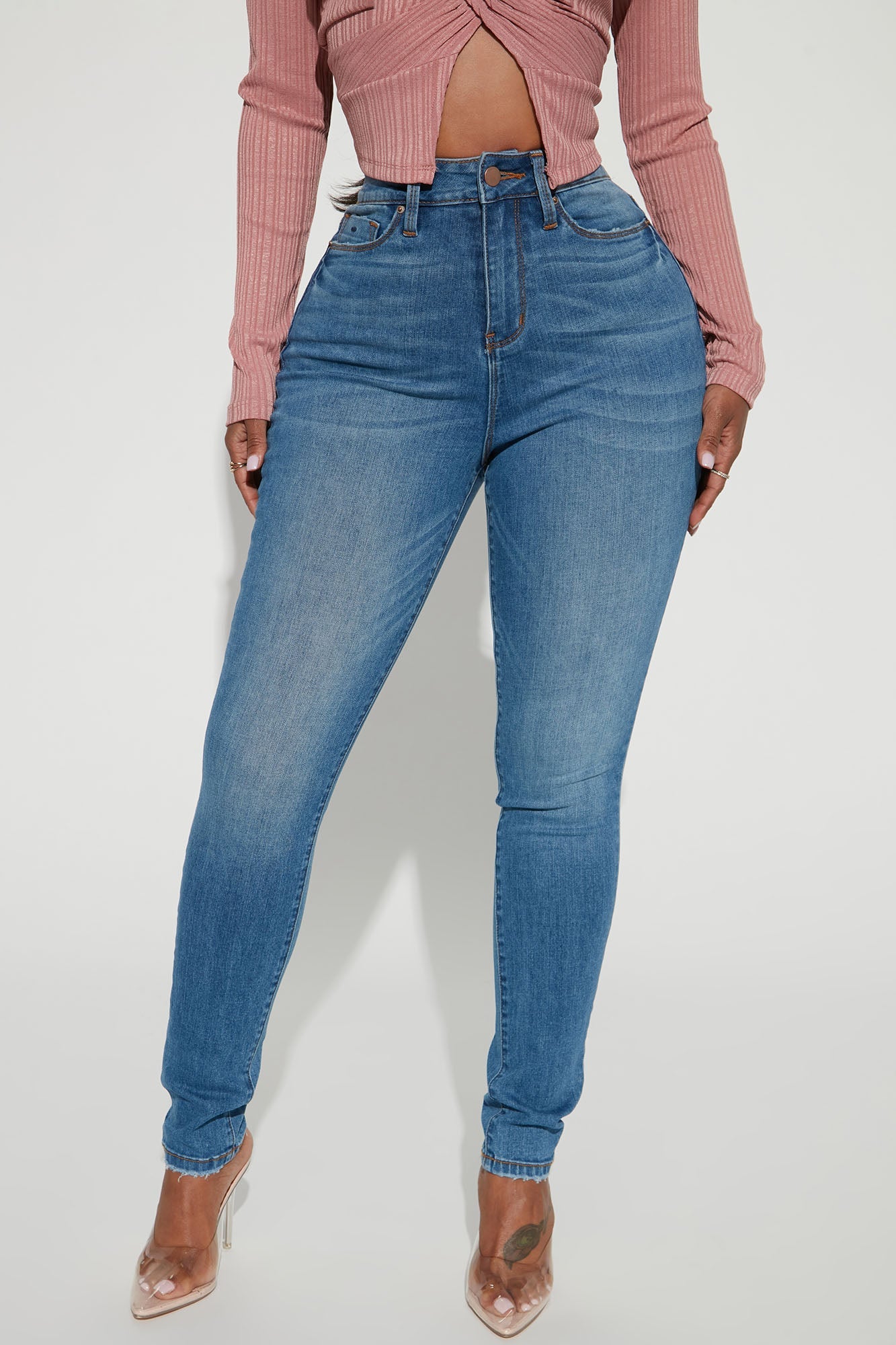 On The List Deluxe Stretch Skinny Jean - Medium Wash