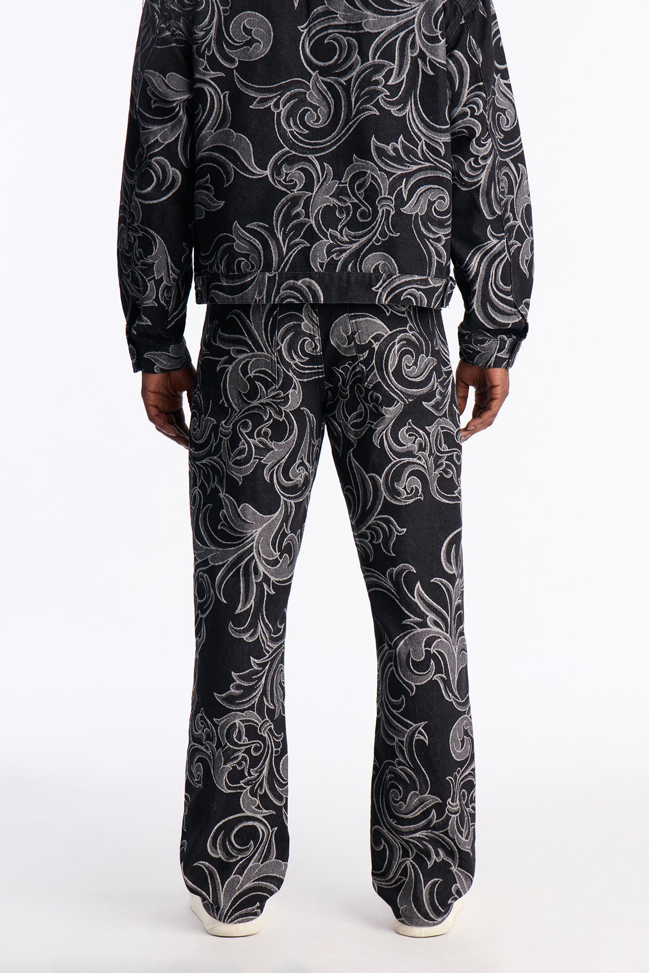 Straight Baroque Jacquard Jean - Black Wash