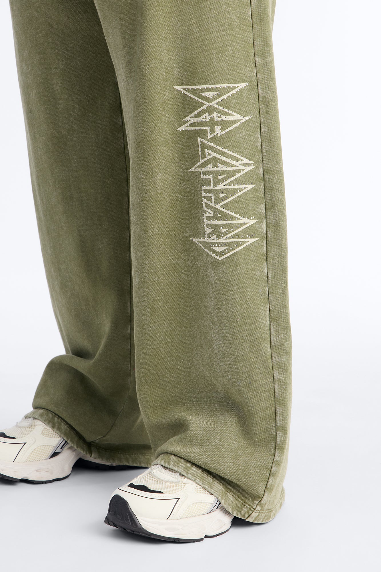 DEF Leppard Washed Pant - Olive