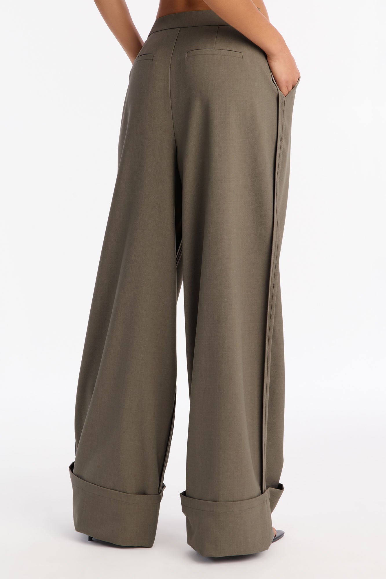 Executive Decisions Cuffed Trouser Pant 32″ - Olive