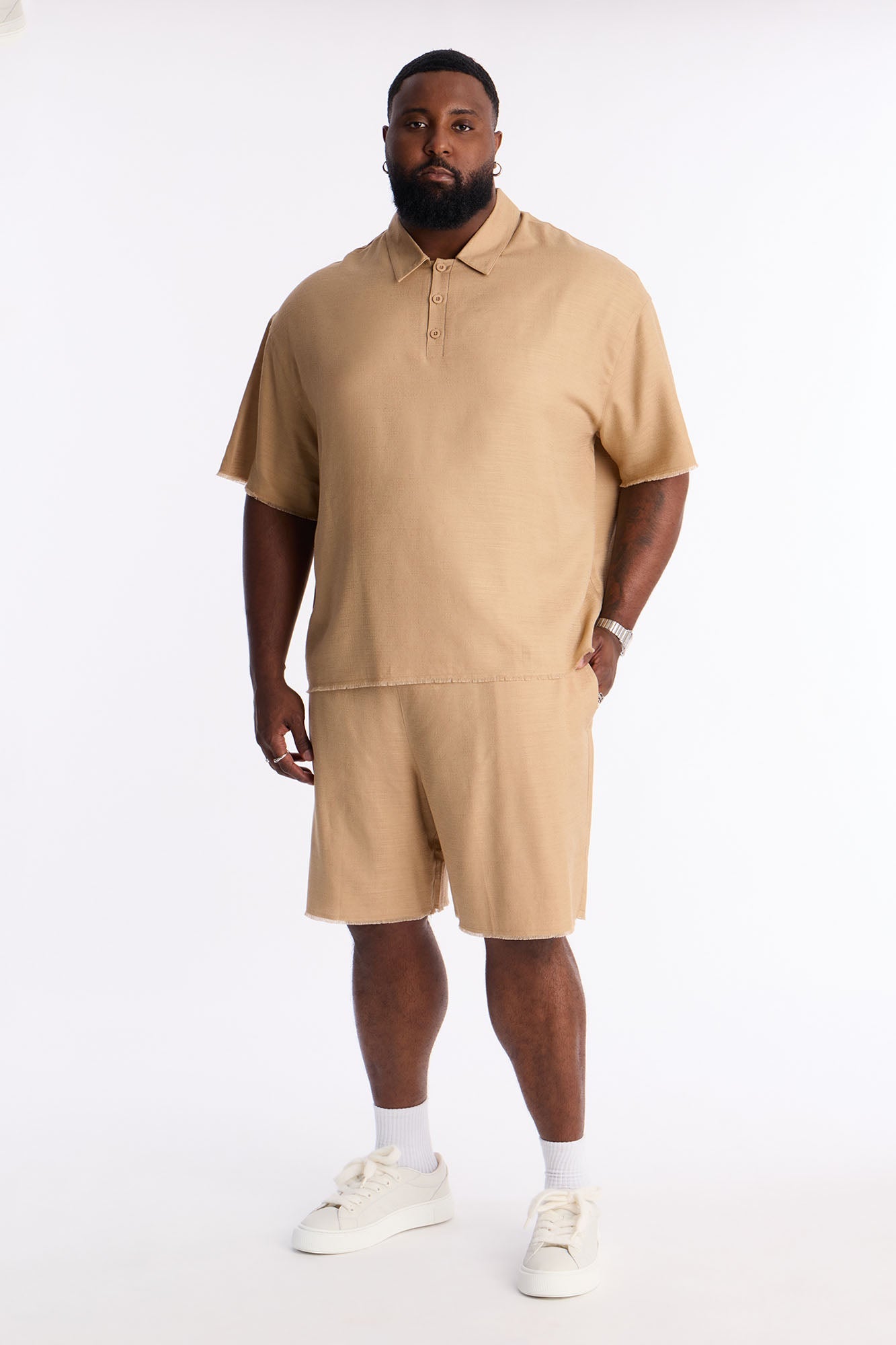 Relaxed Tropic Fearless Frayed Short - Tan