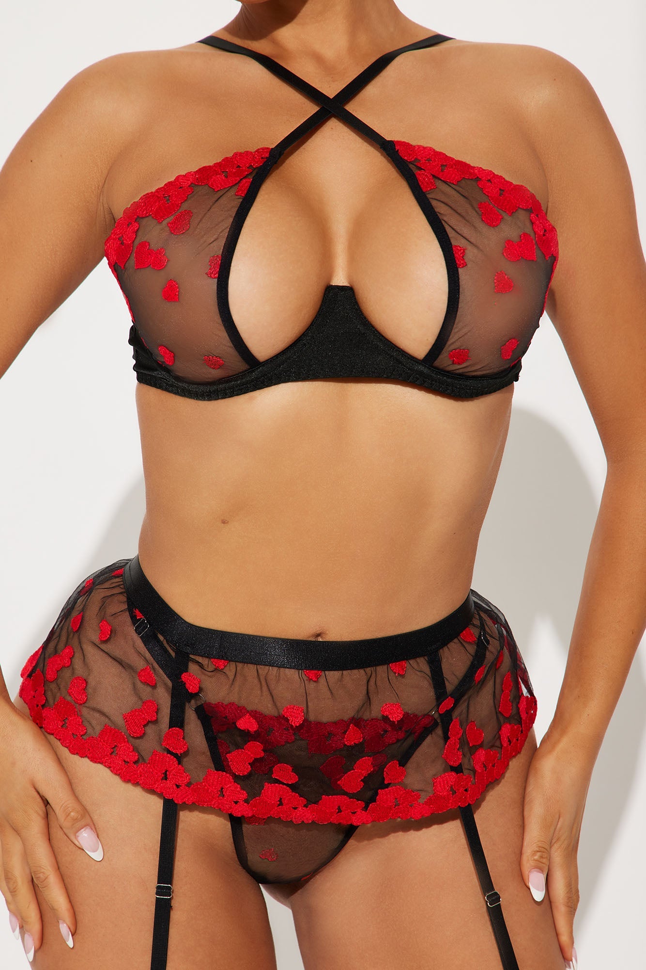 Amelia Embroidery Heart Garter 3 Piece Set - Black/Red