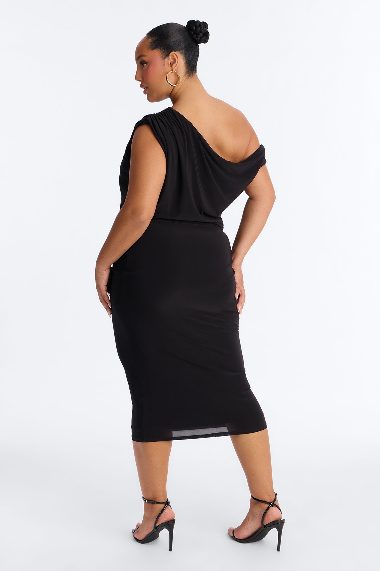 Elisandra Off Shoulder Midi Dress - Black