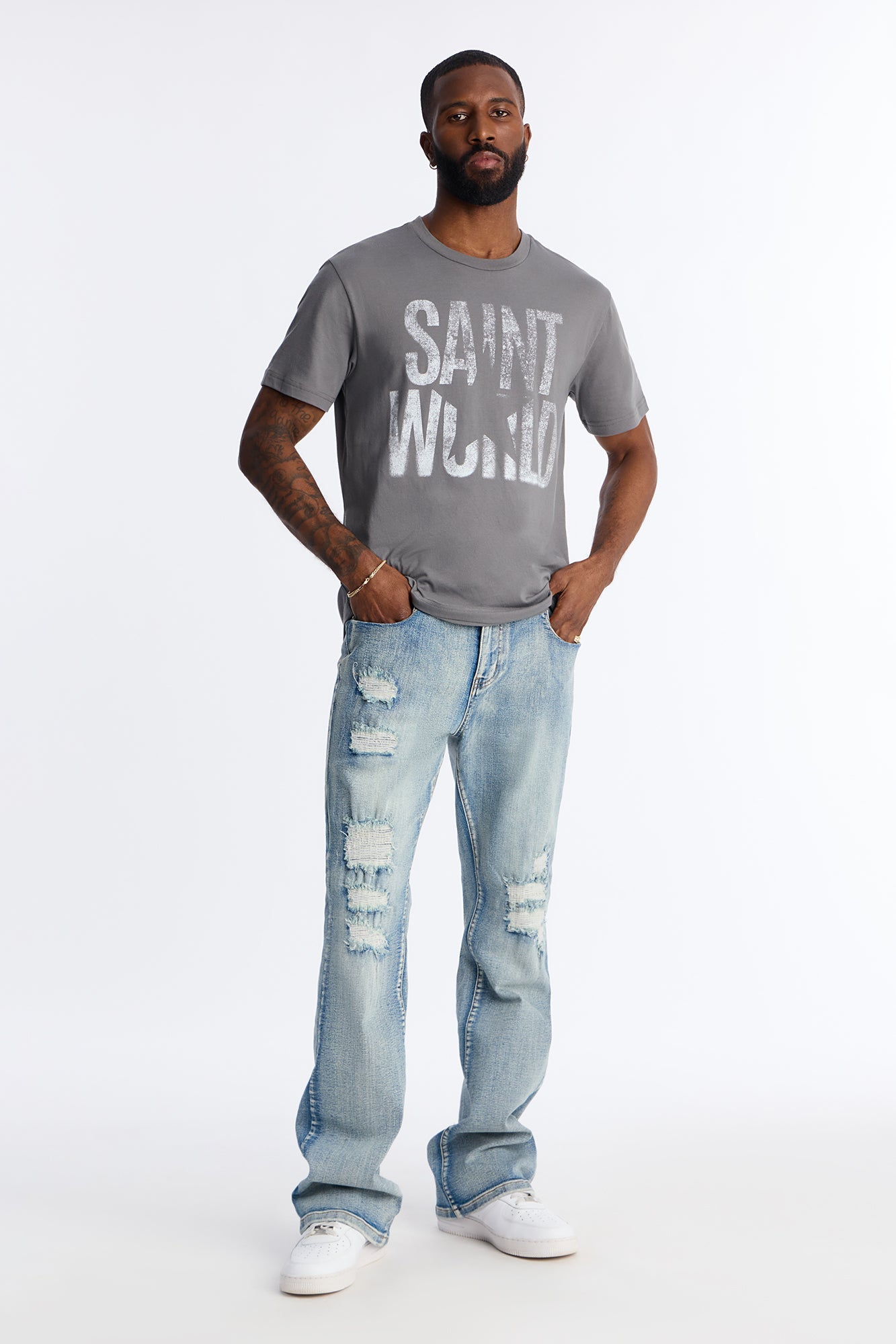 Saint World Star Boxy Graphic Short Sleeve Tee - Charcoal