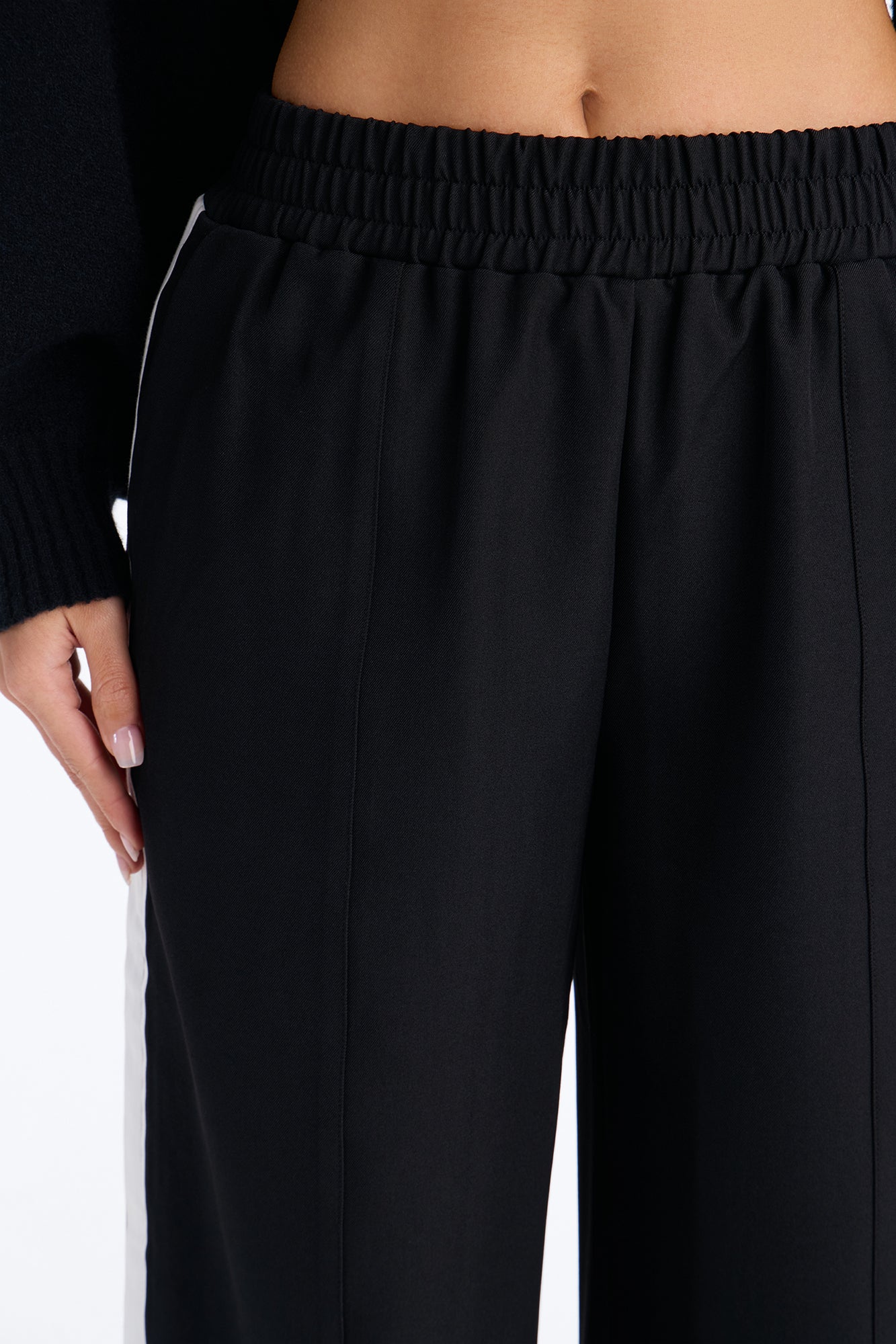 Charlotte Mid Rise Athletic Stripe Wide Leg Pant 33″ - Black/combo