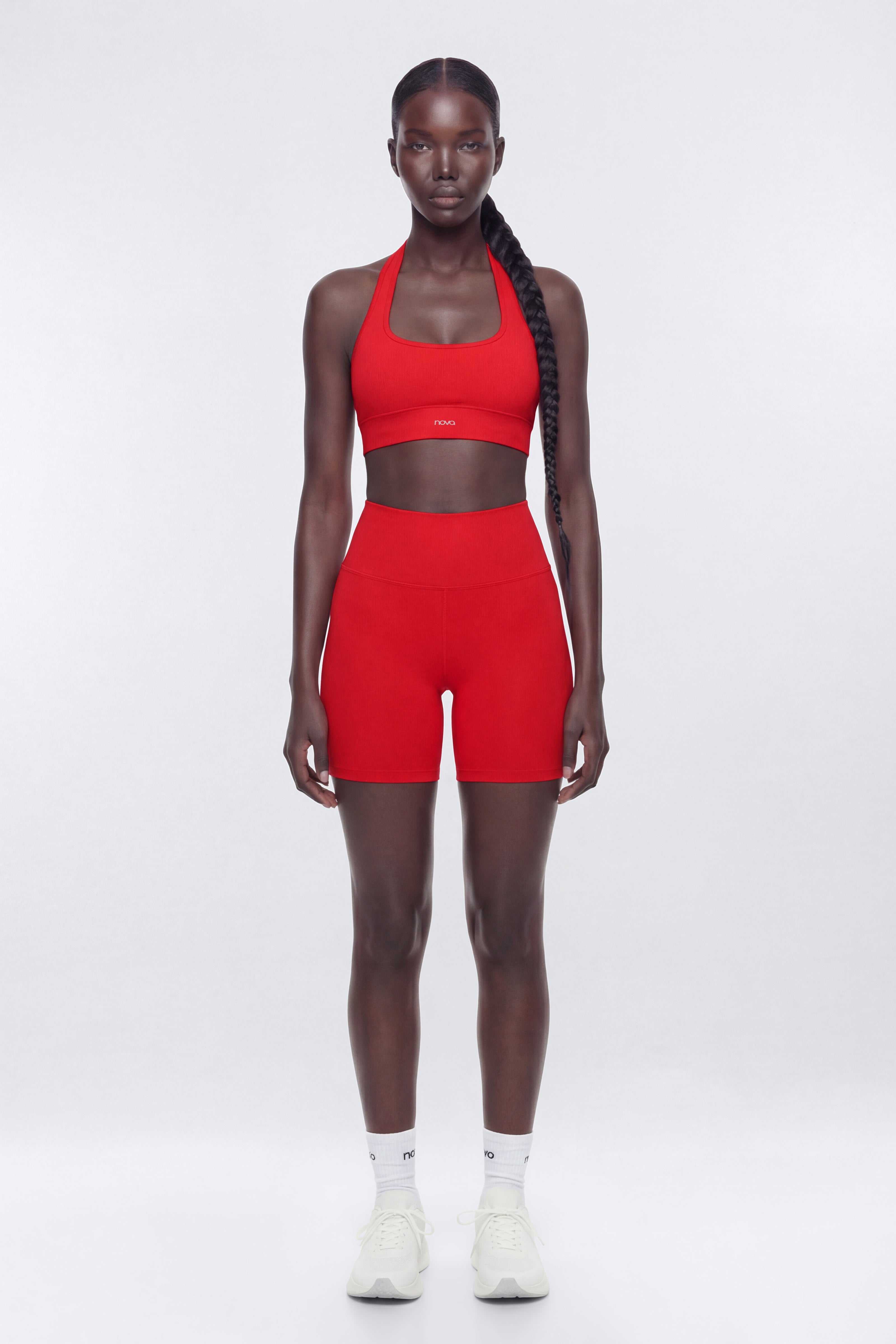 SeamlessLift™ Halter Sports Bra - Red