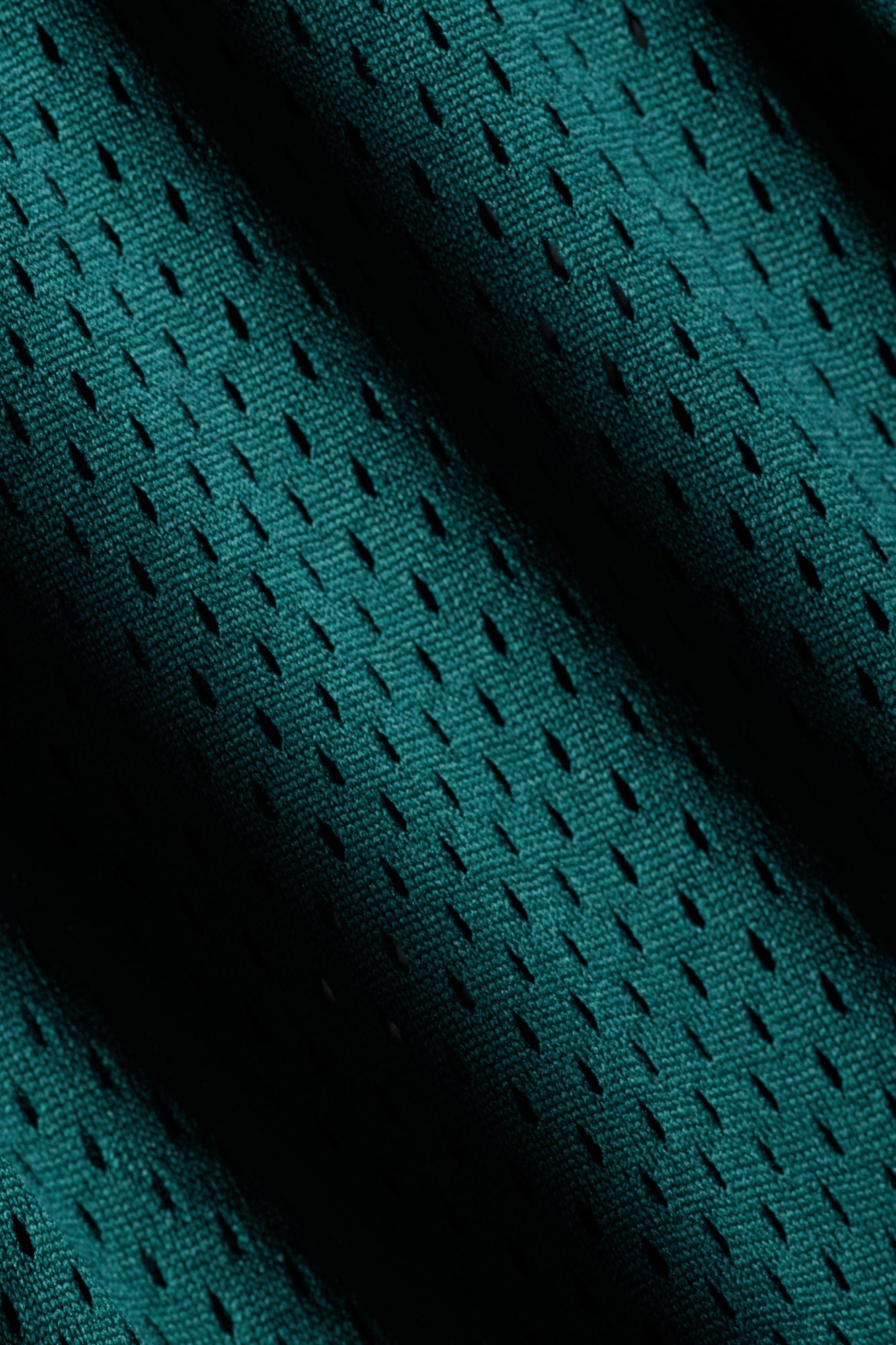 Athletic Mesh 7″ Basketball Shorts - Hunter Green