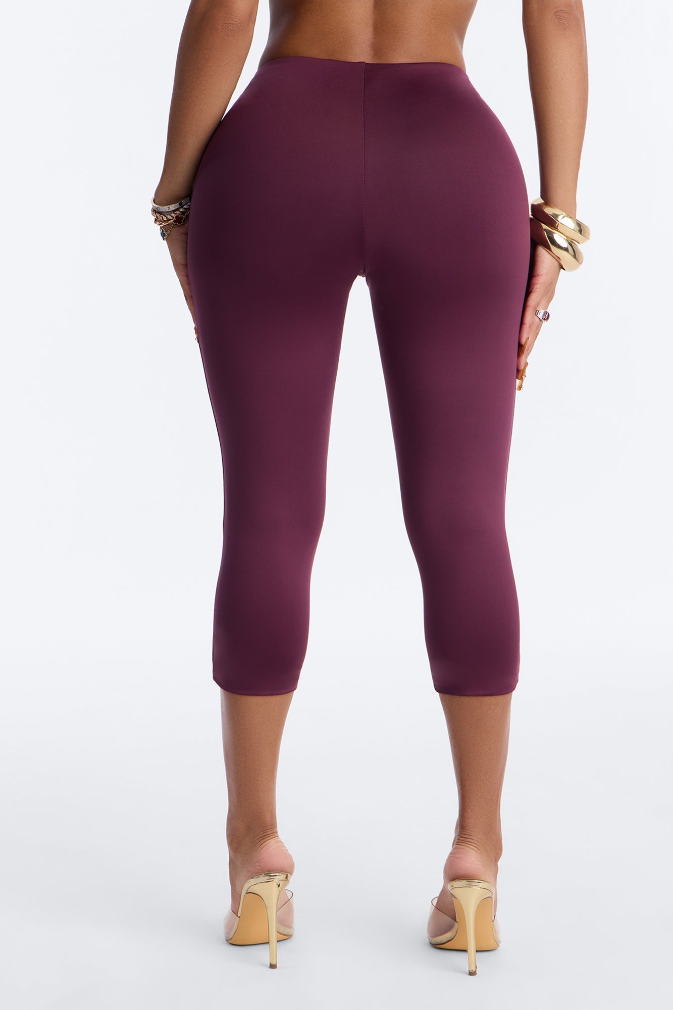 Contour Double Lined Capri Pant - Plum