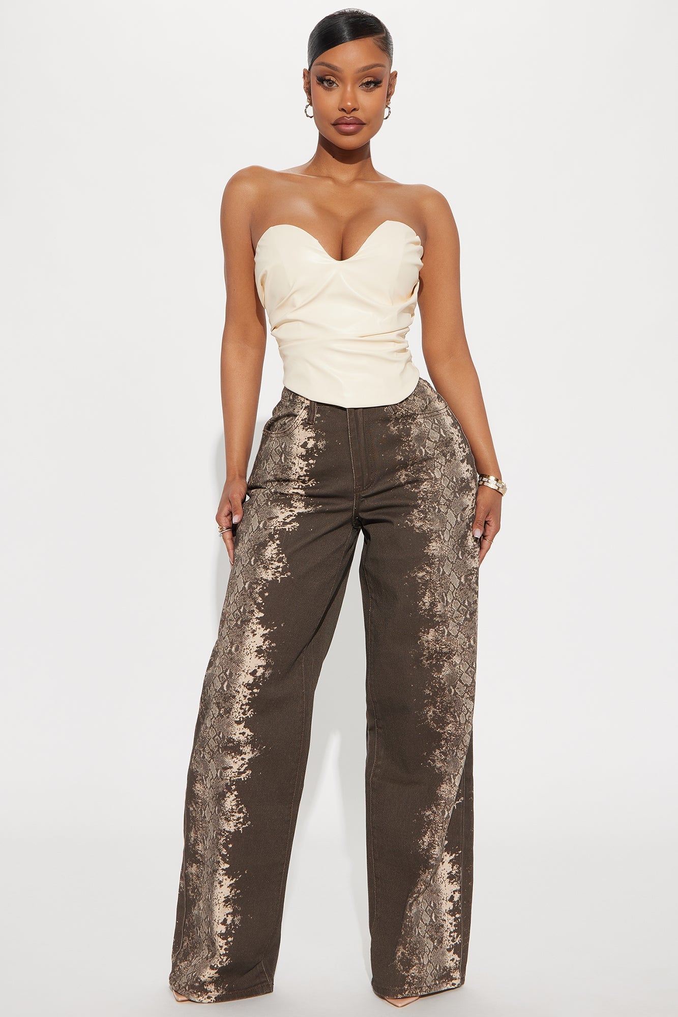 Trust No Snakes Printed Baggy Jeans - Brown