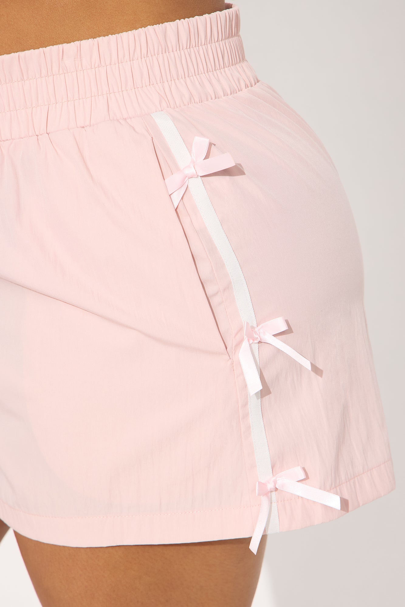 Sebastian Windbreaker Track Short - Blush