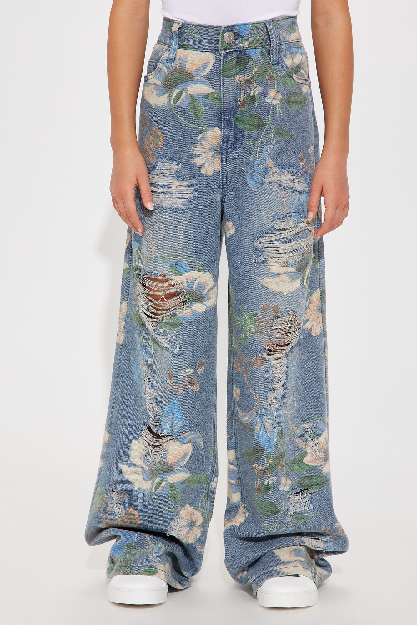 Mini Blooming Love Floral Ripped Wide Leg Jeans - Medium Wash