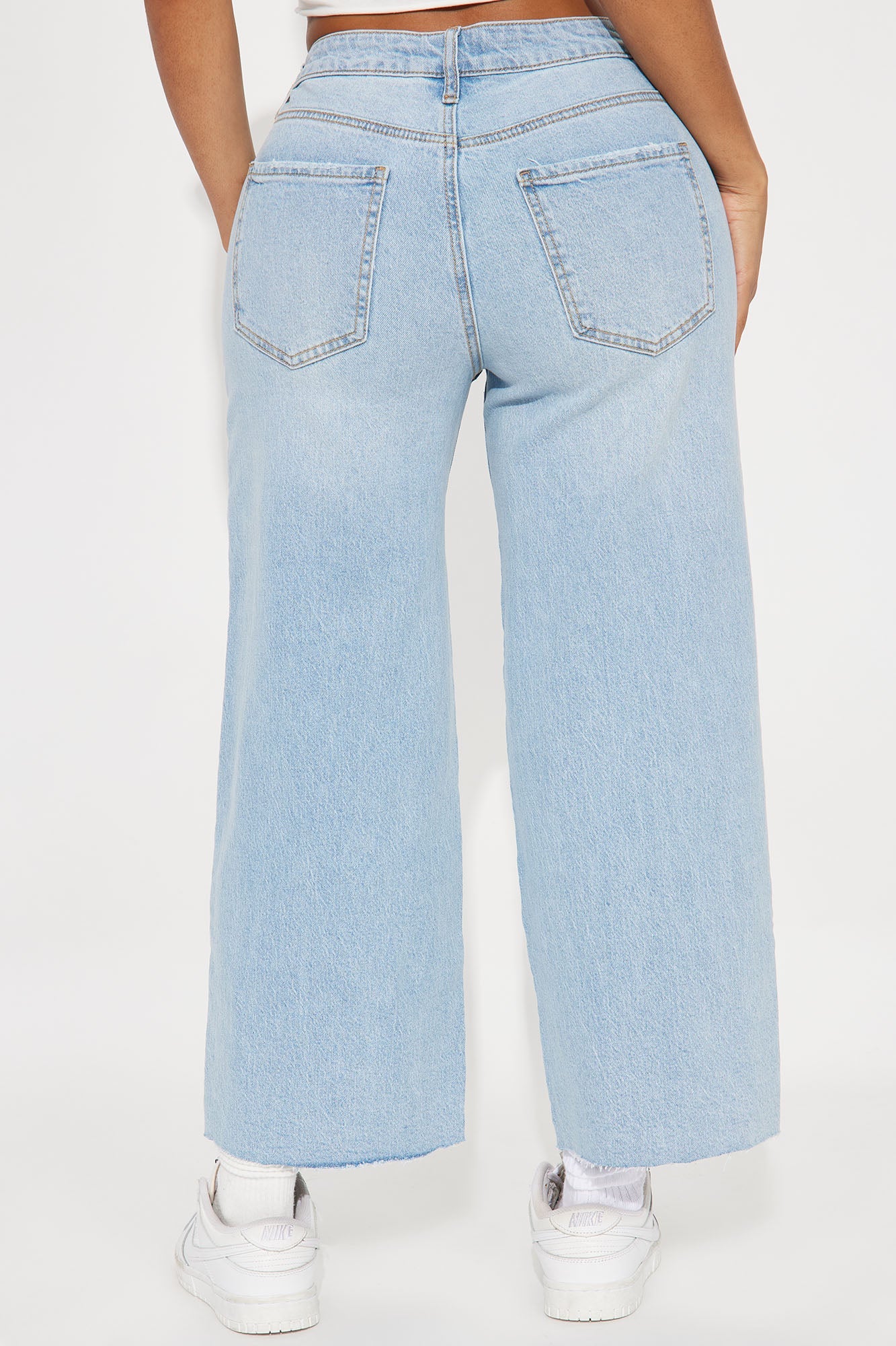 Everyday Casual Slouchy Cropped Wide Leg Jeans - Light Wash
