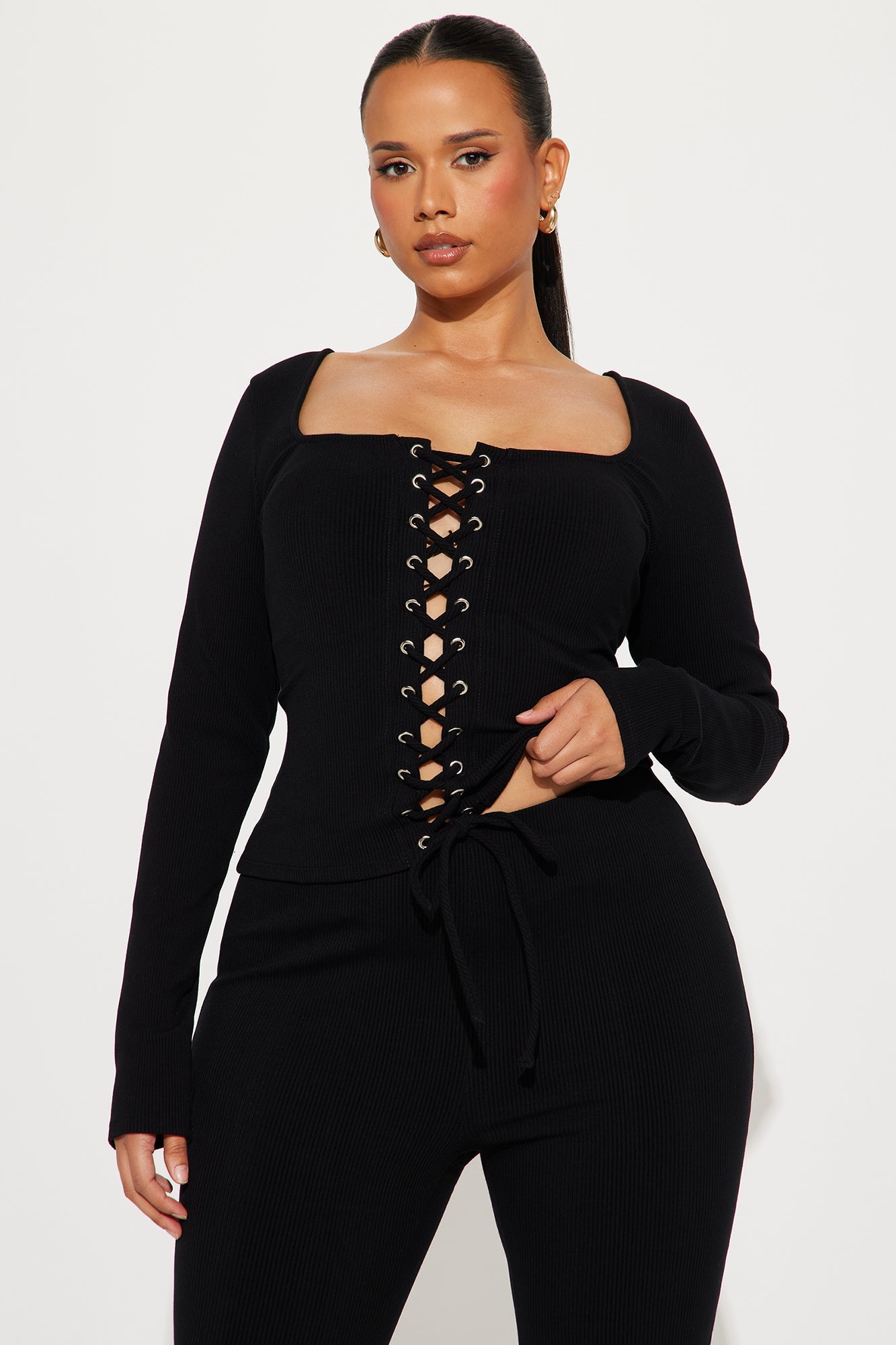 Cerena Snatched Capri Pant Set - Black