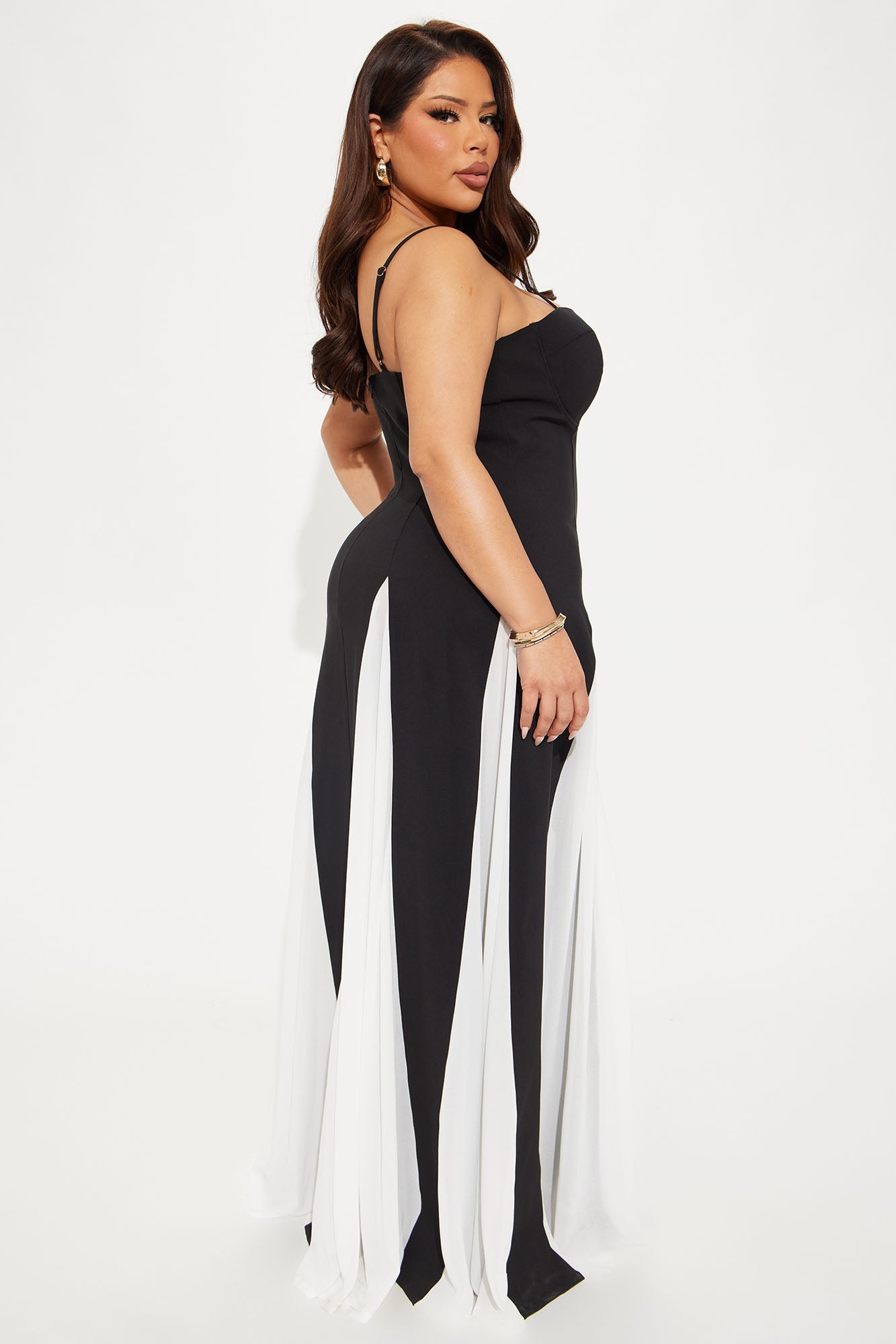 Molly Contrast Maxi Dress - Black/White