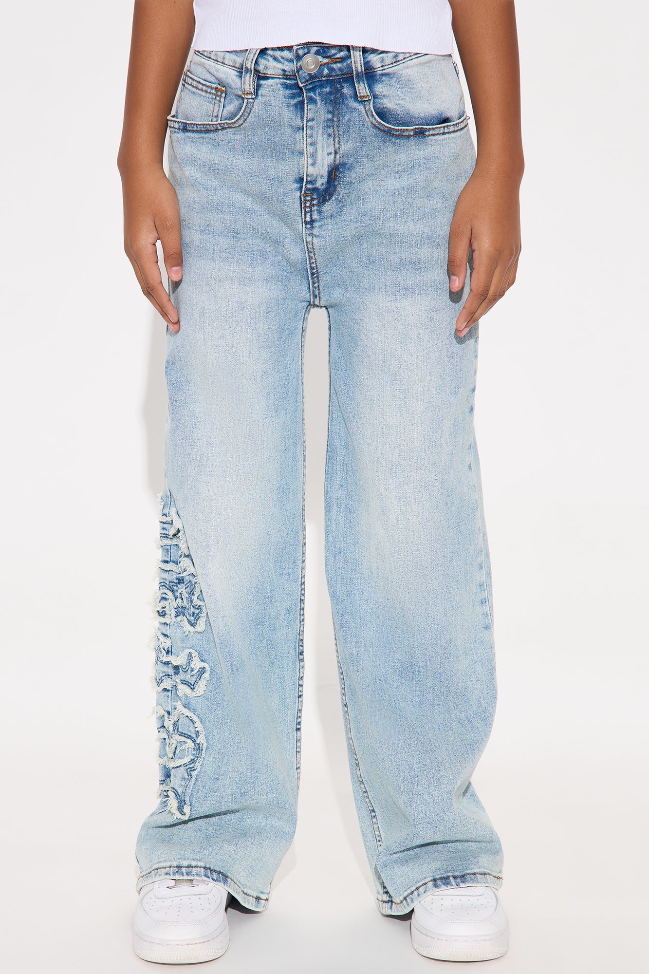 Mini Brat Wide Leg Jean - Light Wash