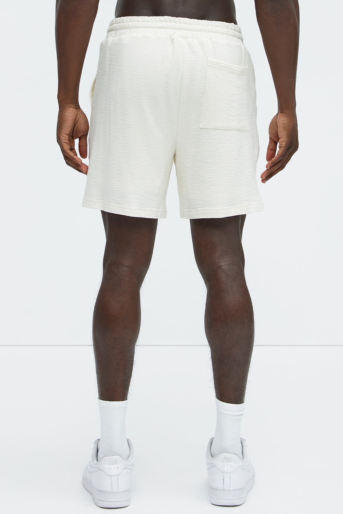 Berries And Blooms Embroidered Shorts - Cream