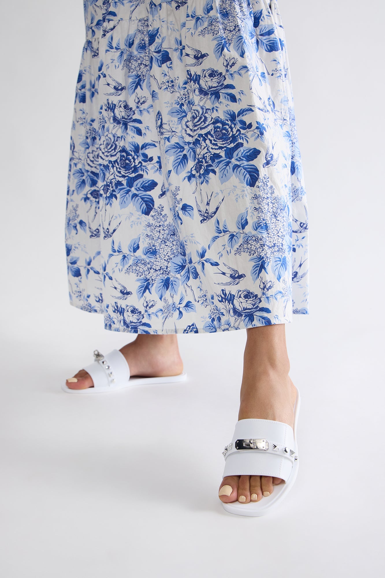 Ellis Hardware Sandals - White