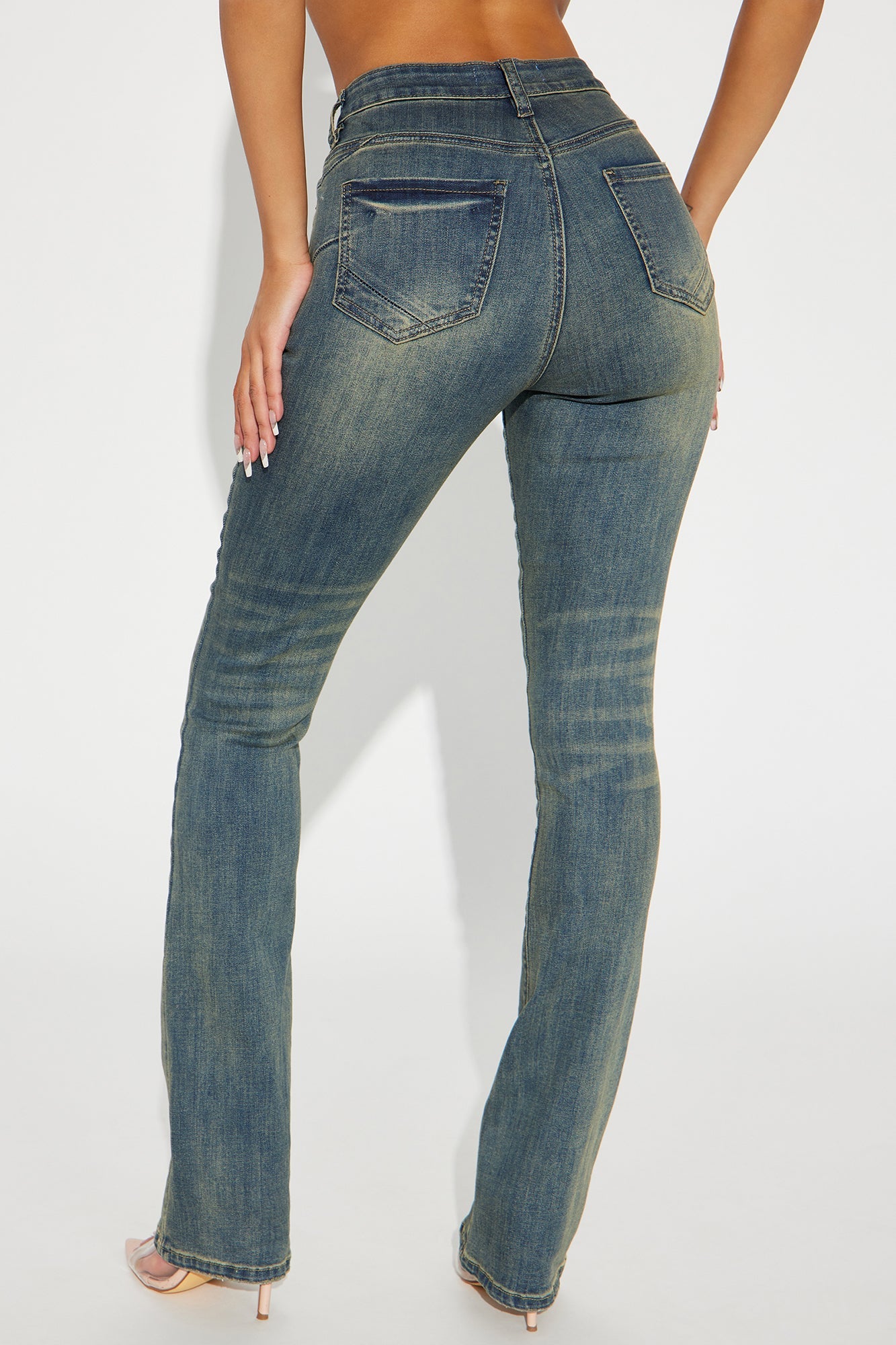 Vera Sculpting Stretch Bootcut Jeans - Medium Wash