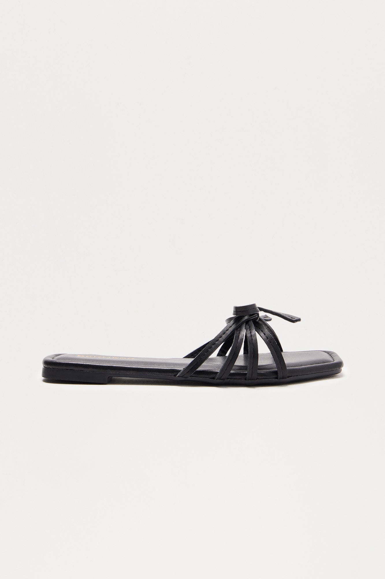 Bryce Bow Sandals - Black
