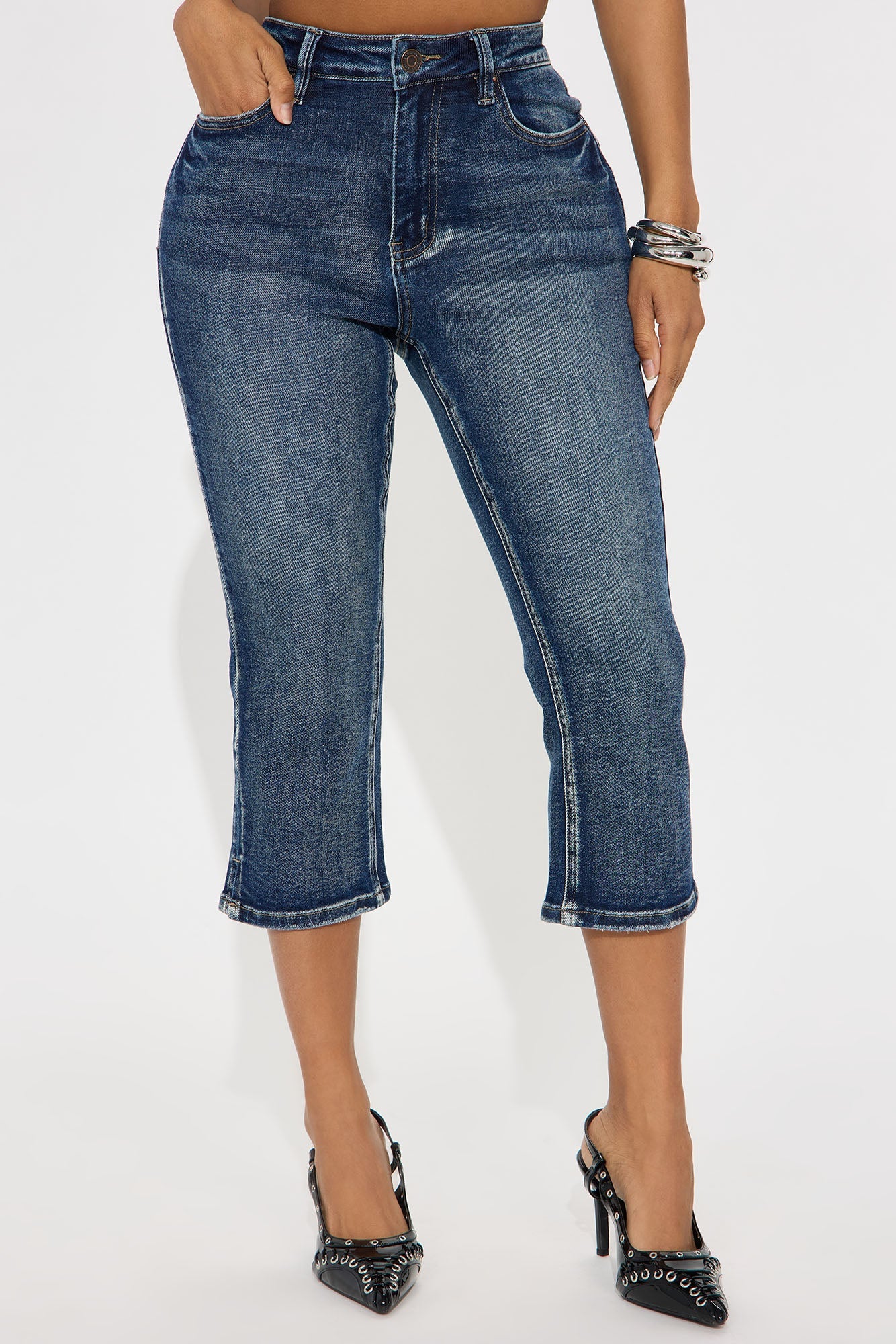 Mila Stretch Capri Denim Jeans - Dark Wash