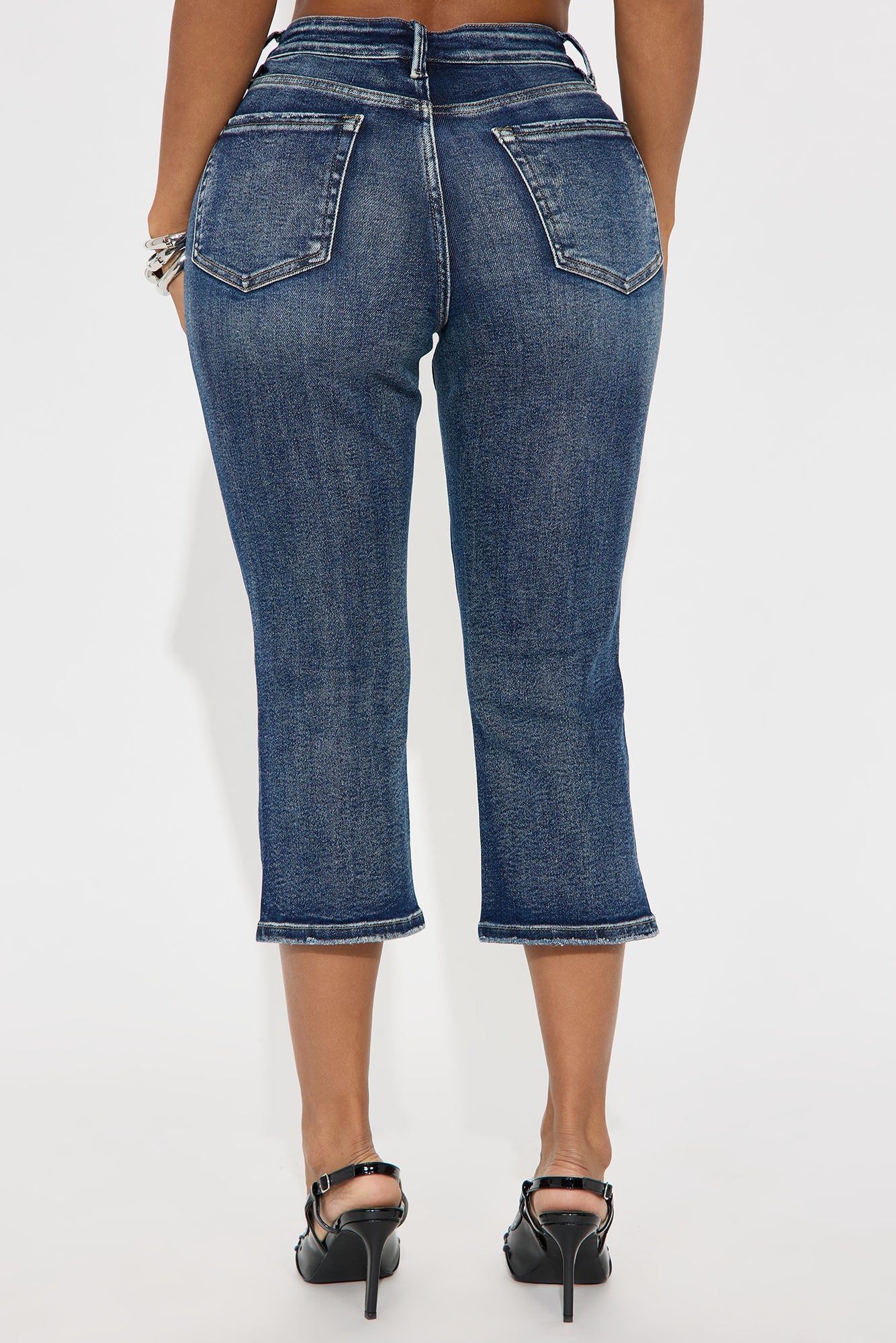 Mila Stretch Capri Denim Jeans - Dark Wash