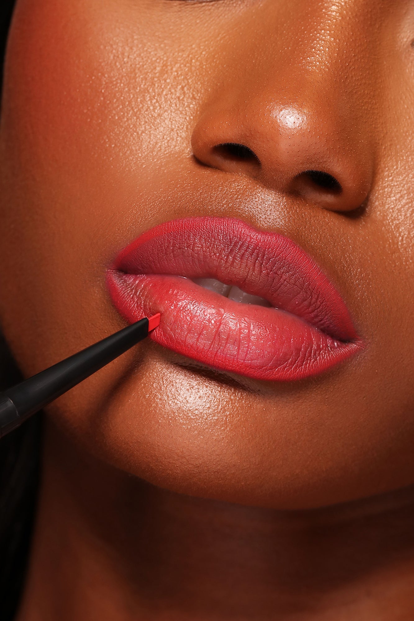 NOVABEAUTY 2 in 1 Snatched Lip Liner - Coral 01