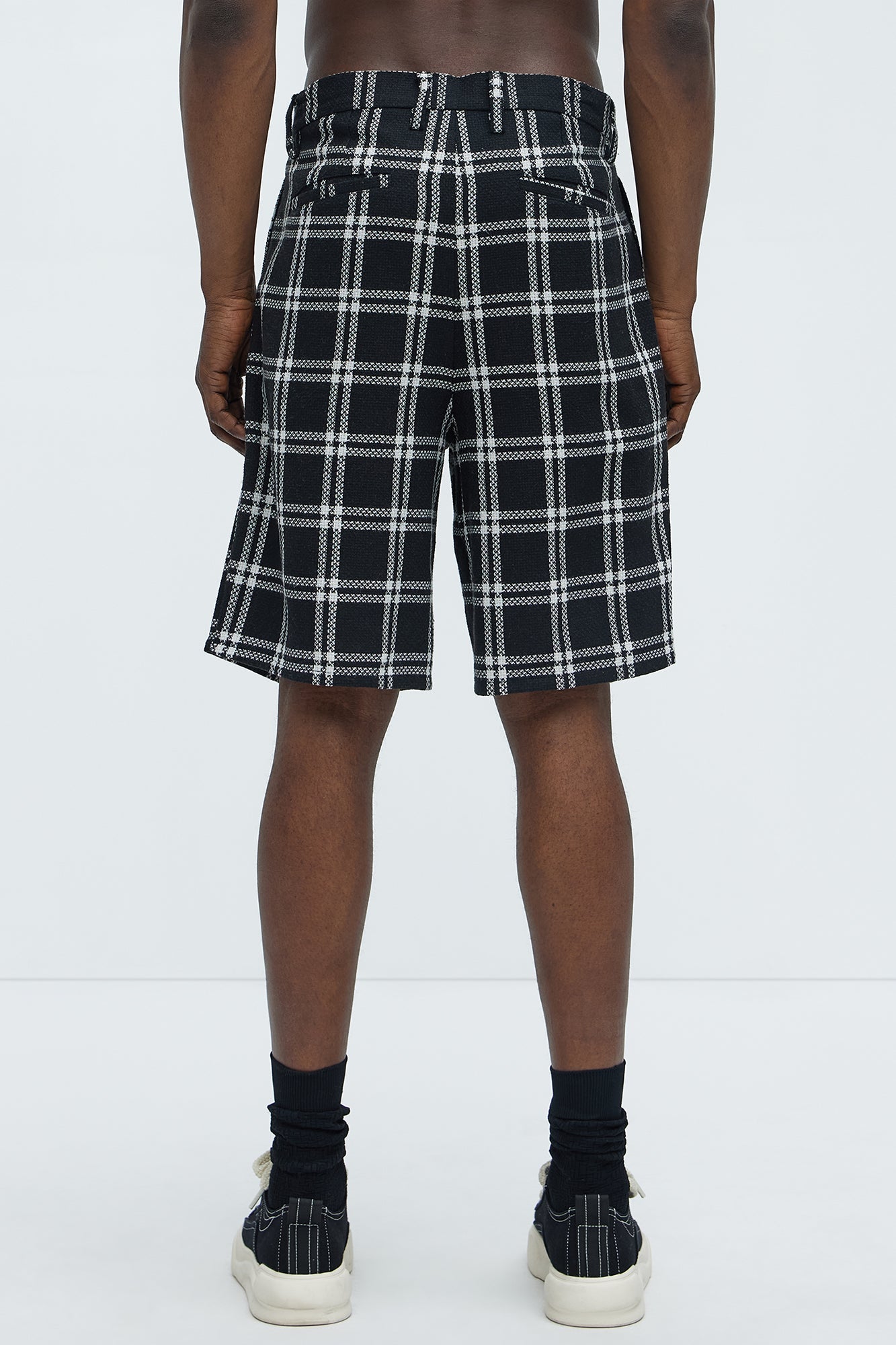 Porter Plaid Relaxed Shorts - Black/combo