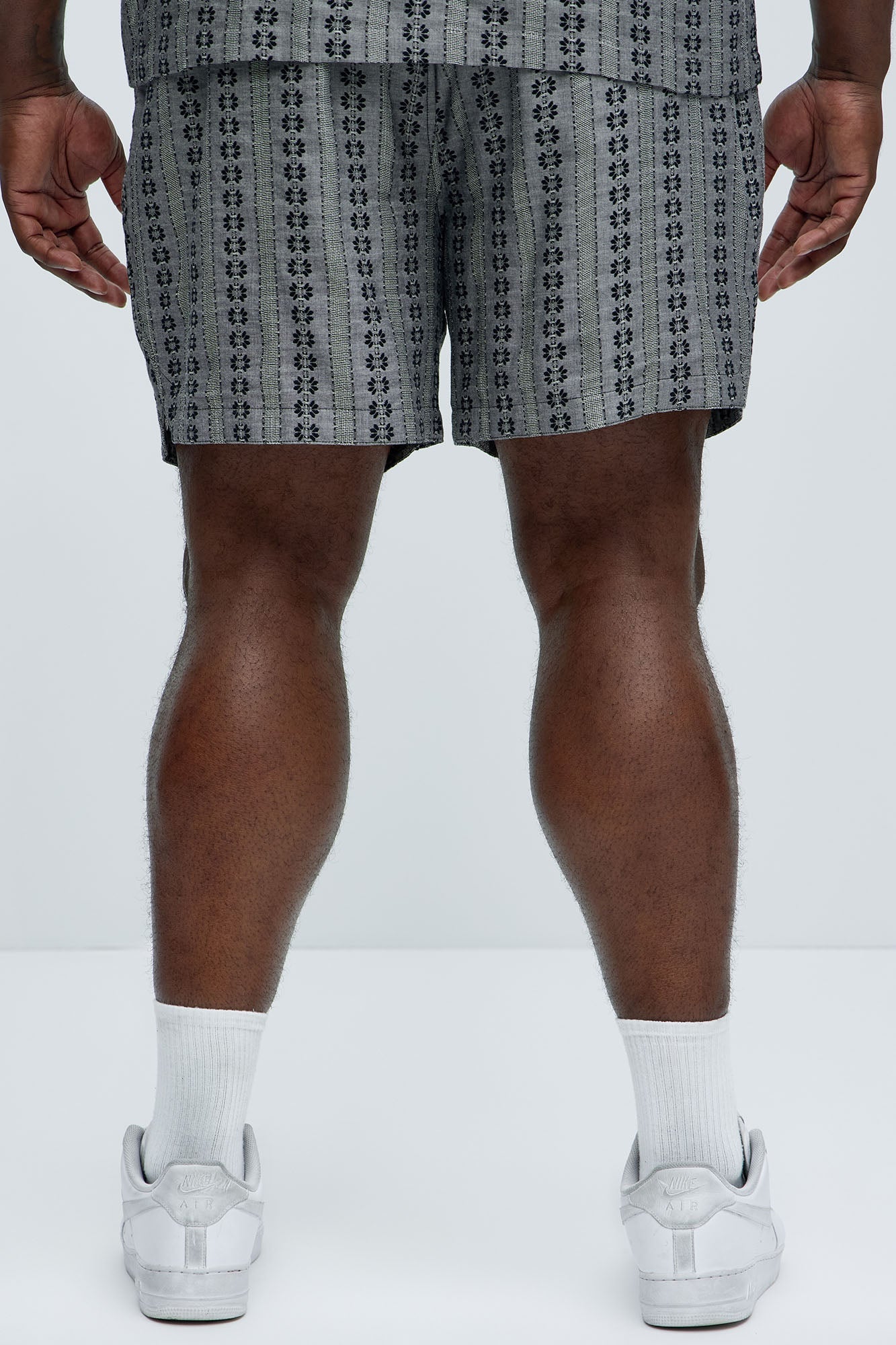 Denali Floral Warm Up Shorts - Black/combo