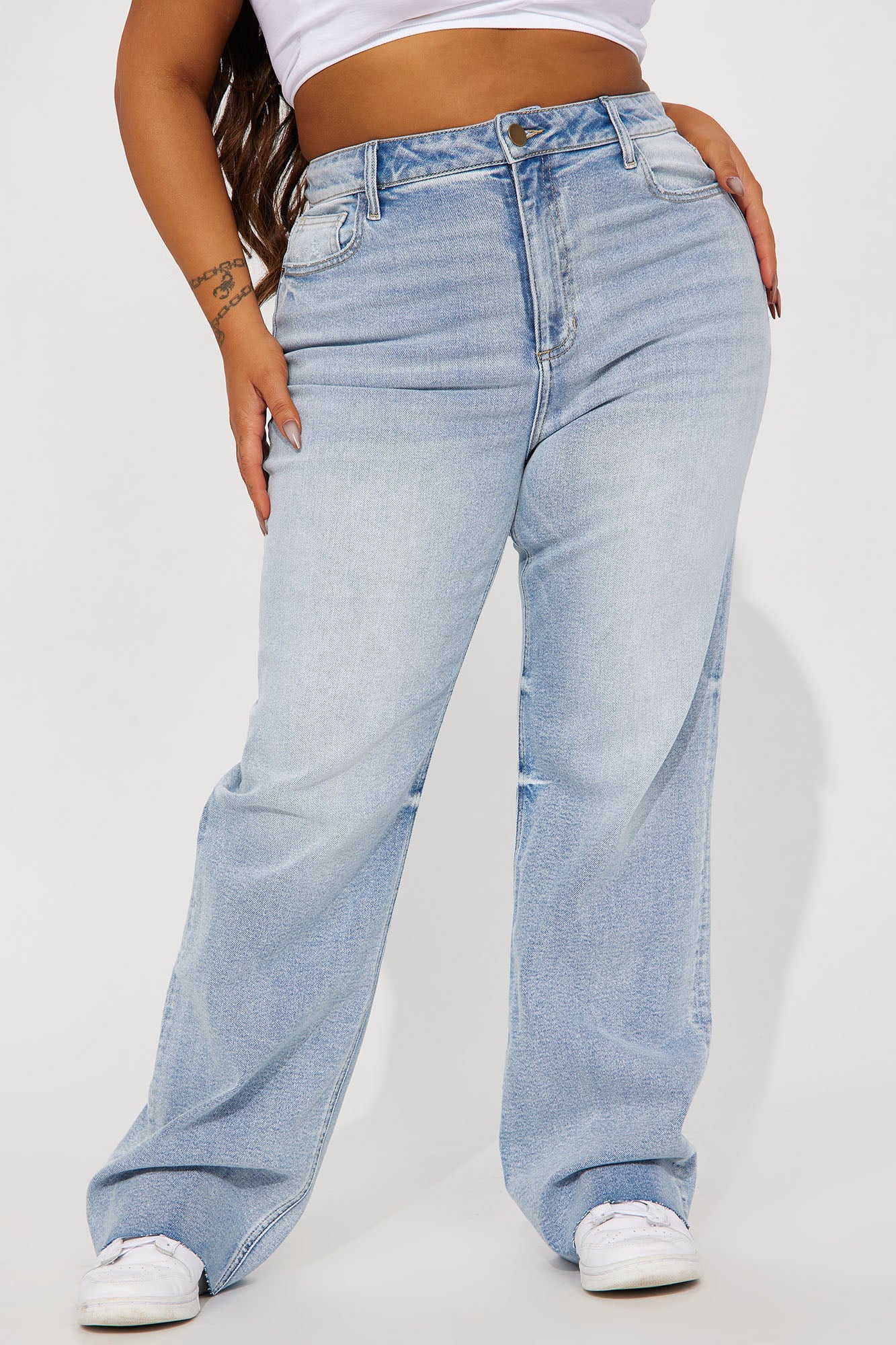 Tough Love Stretch Straight Leg Jean - Light Wash