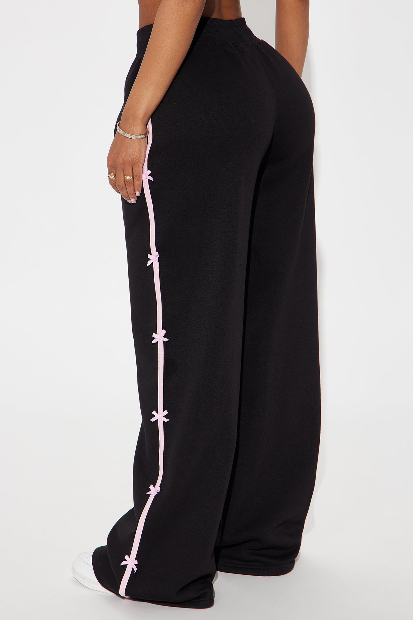 Sara Wide Leg Striped Fleece Pant - Black