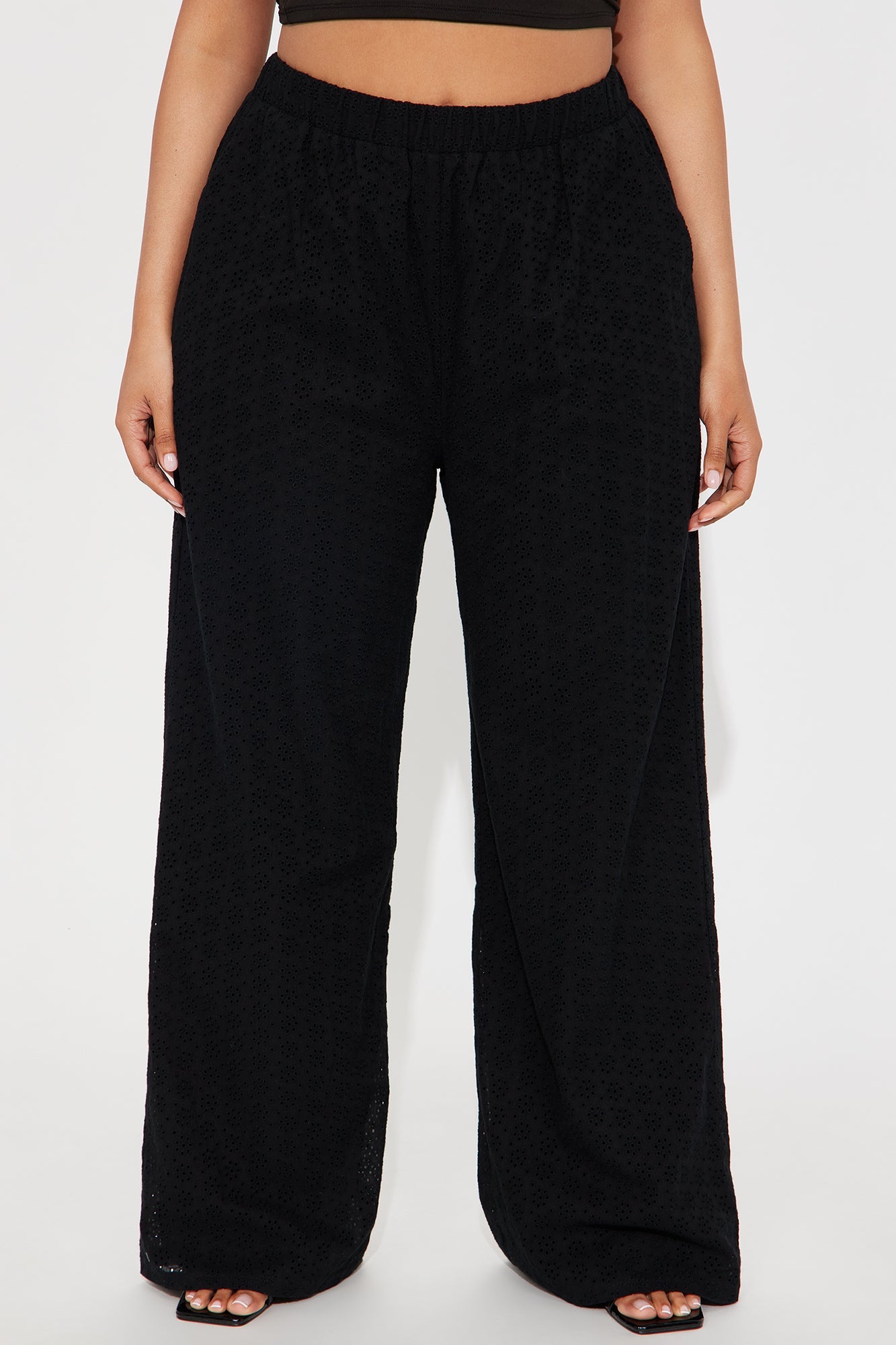 Emery Eyelet Textured Wide Leg Pant - Black