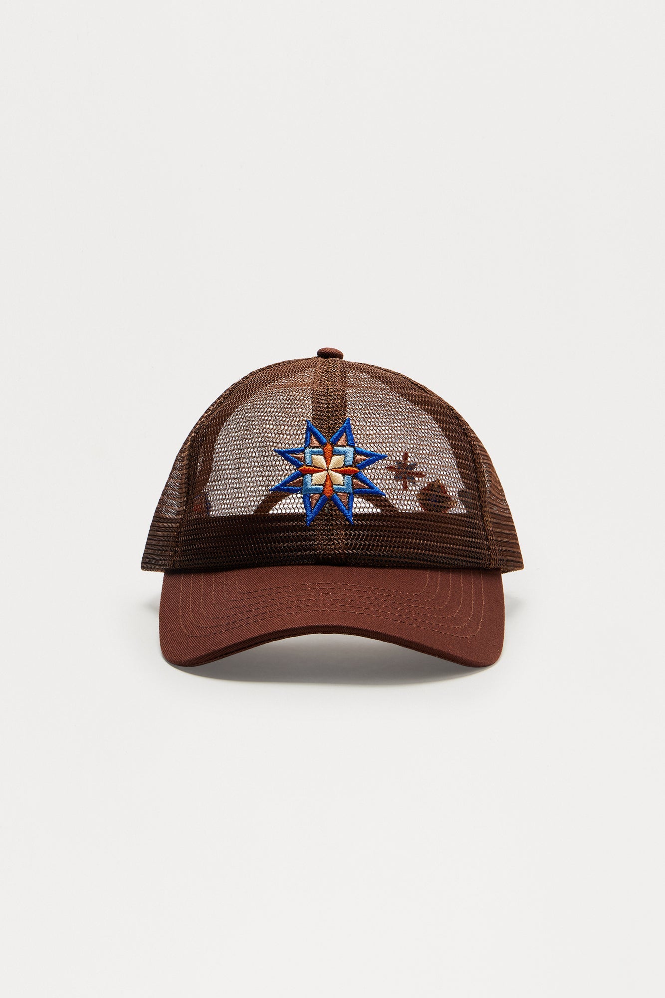 Mesh Embroidered Snapback Hat - Brown