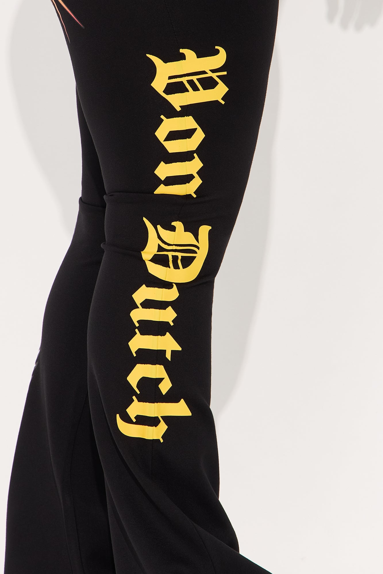 Von Dutch Wheels Up Flared Pant - Black