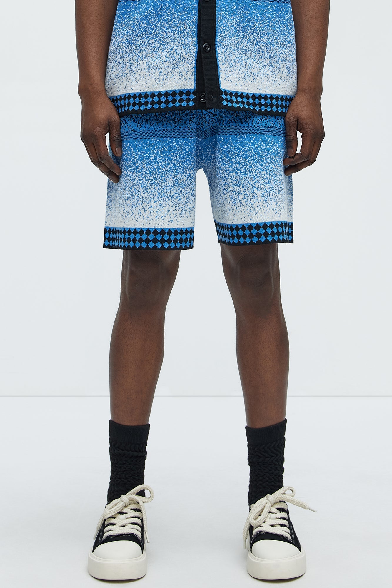 Day To Night Gradient Relaxed Knitted Shorts - Multi Color