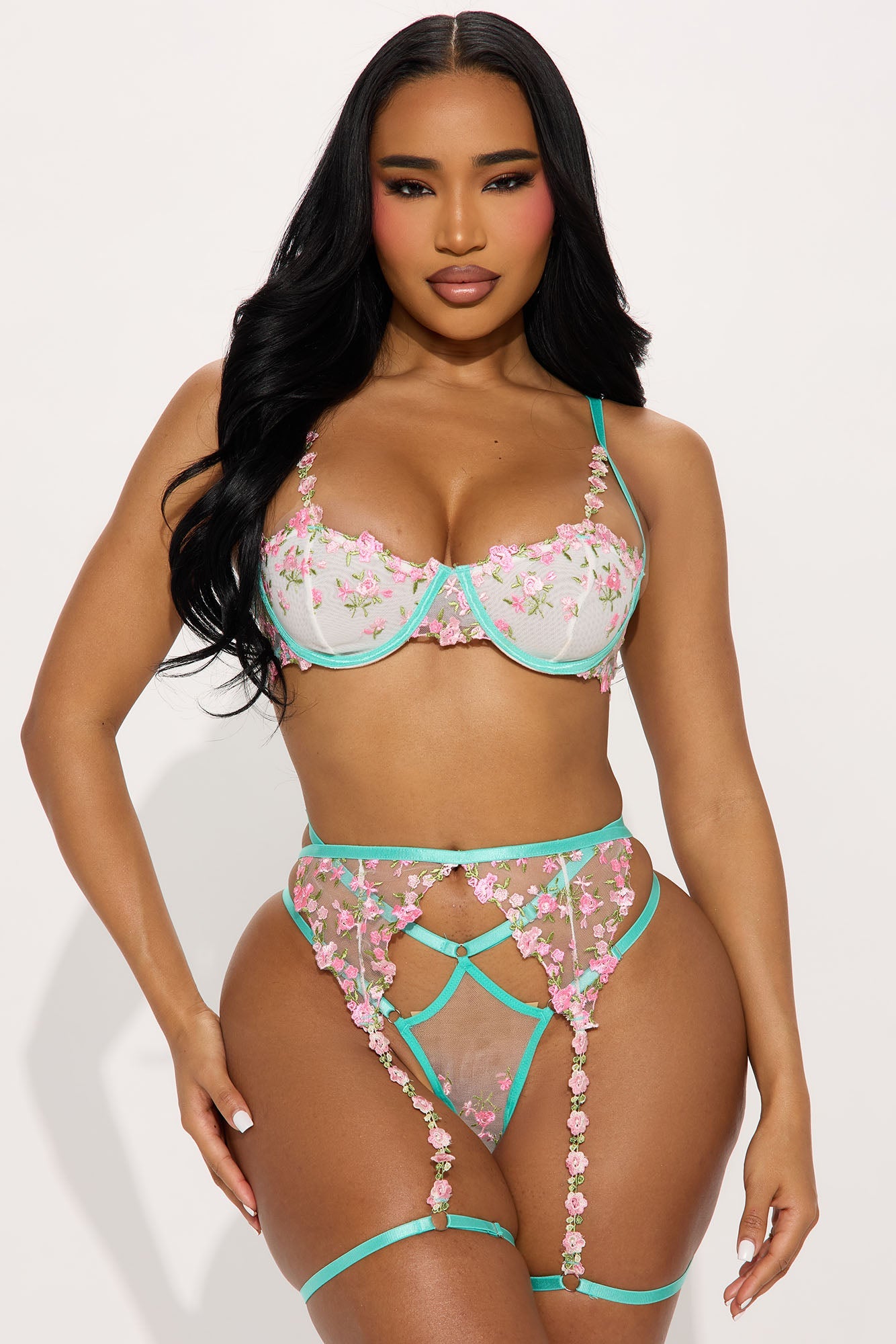 Flowers In Bloom Embroidered 3 Piece Garter Ser - Blue/combo