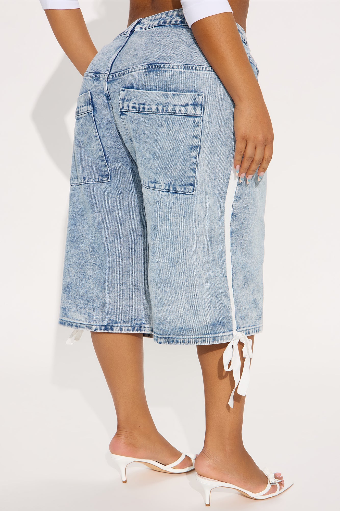 Kimi Non Stretch Stripe Denim Jorts - Medium Wash