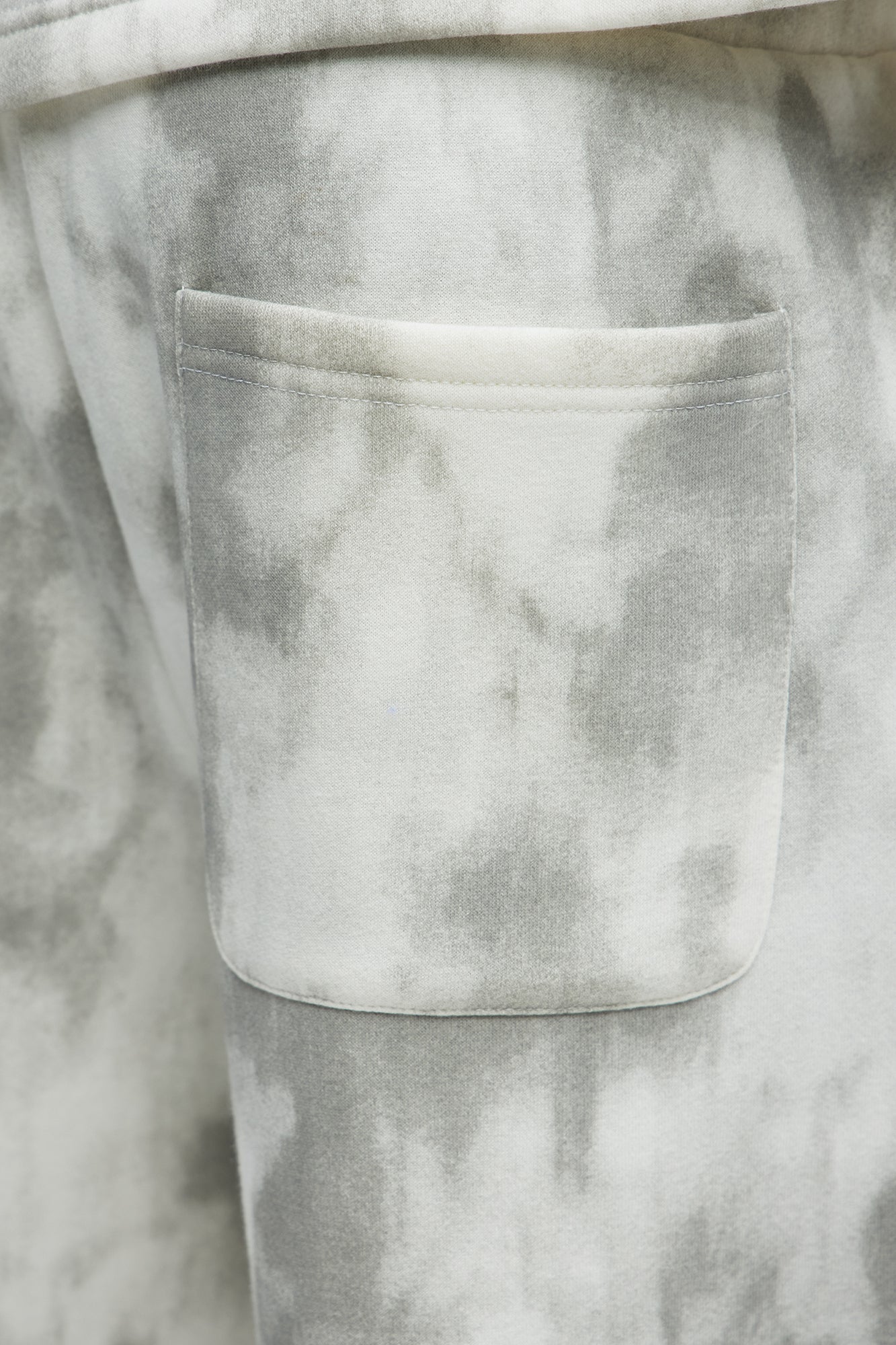 Tyson Faded Relaxed Shorts - Cream/combo