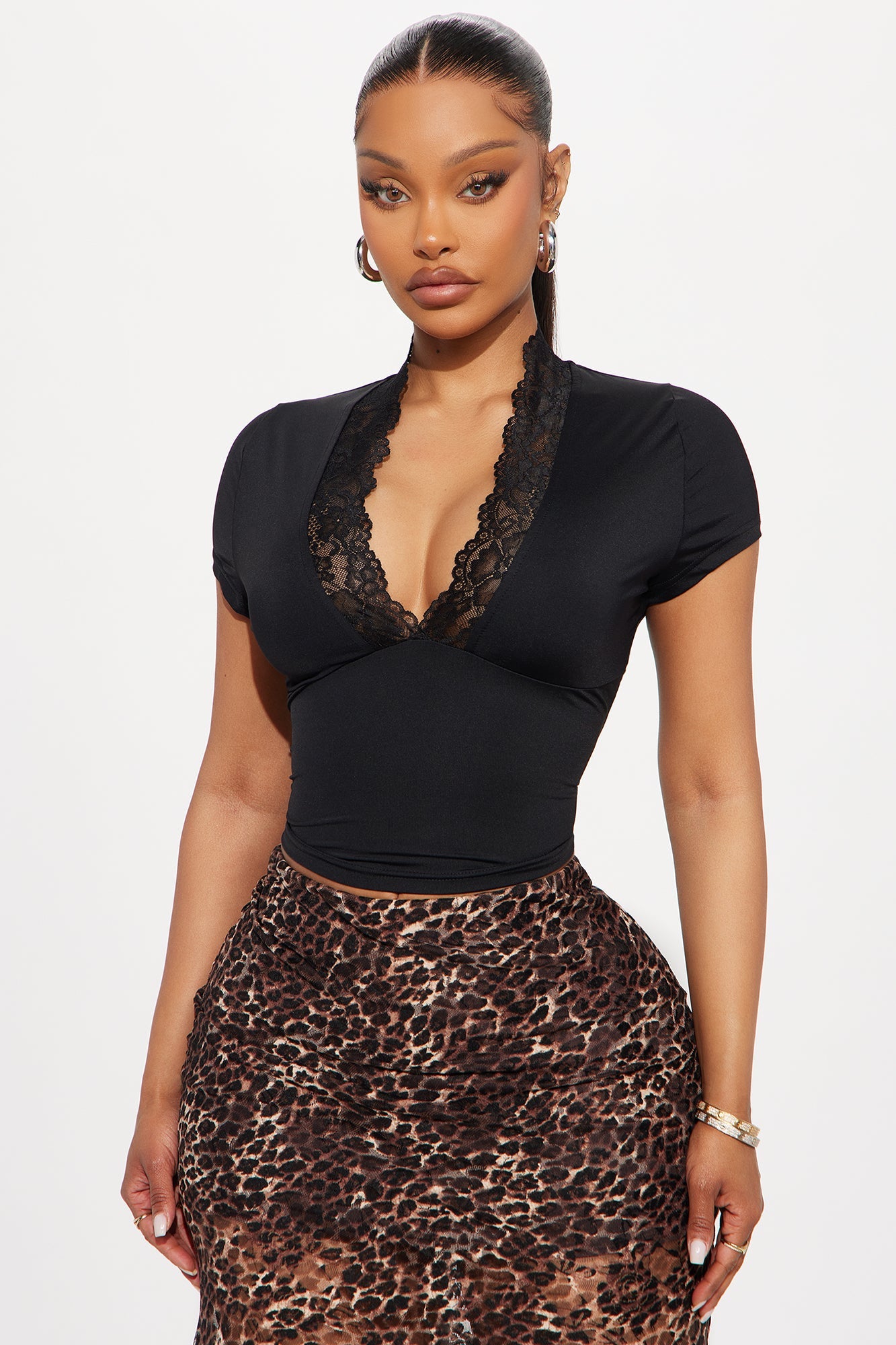 Sarai Lace Short Sleeve Top - Black