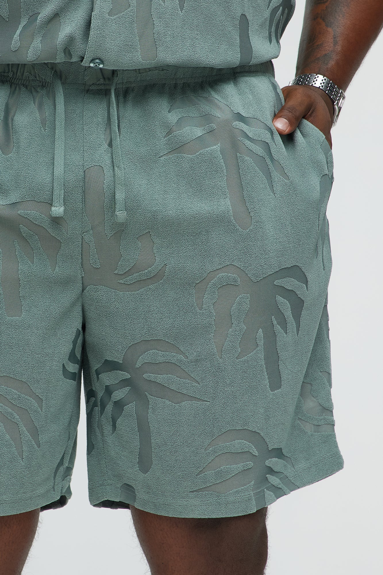 Tropical Trees Relaxed Shorts - Sage