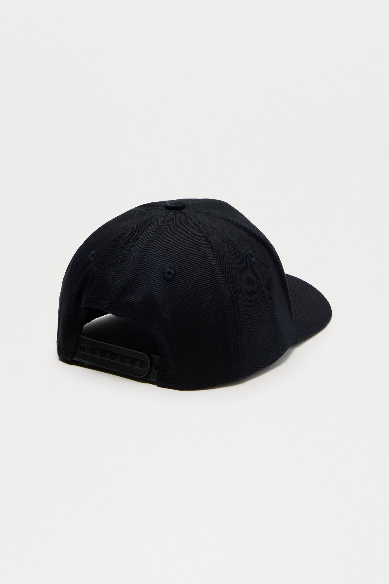 Meadows And Flowers Snapback Hat - Black
