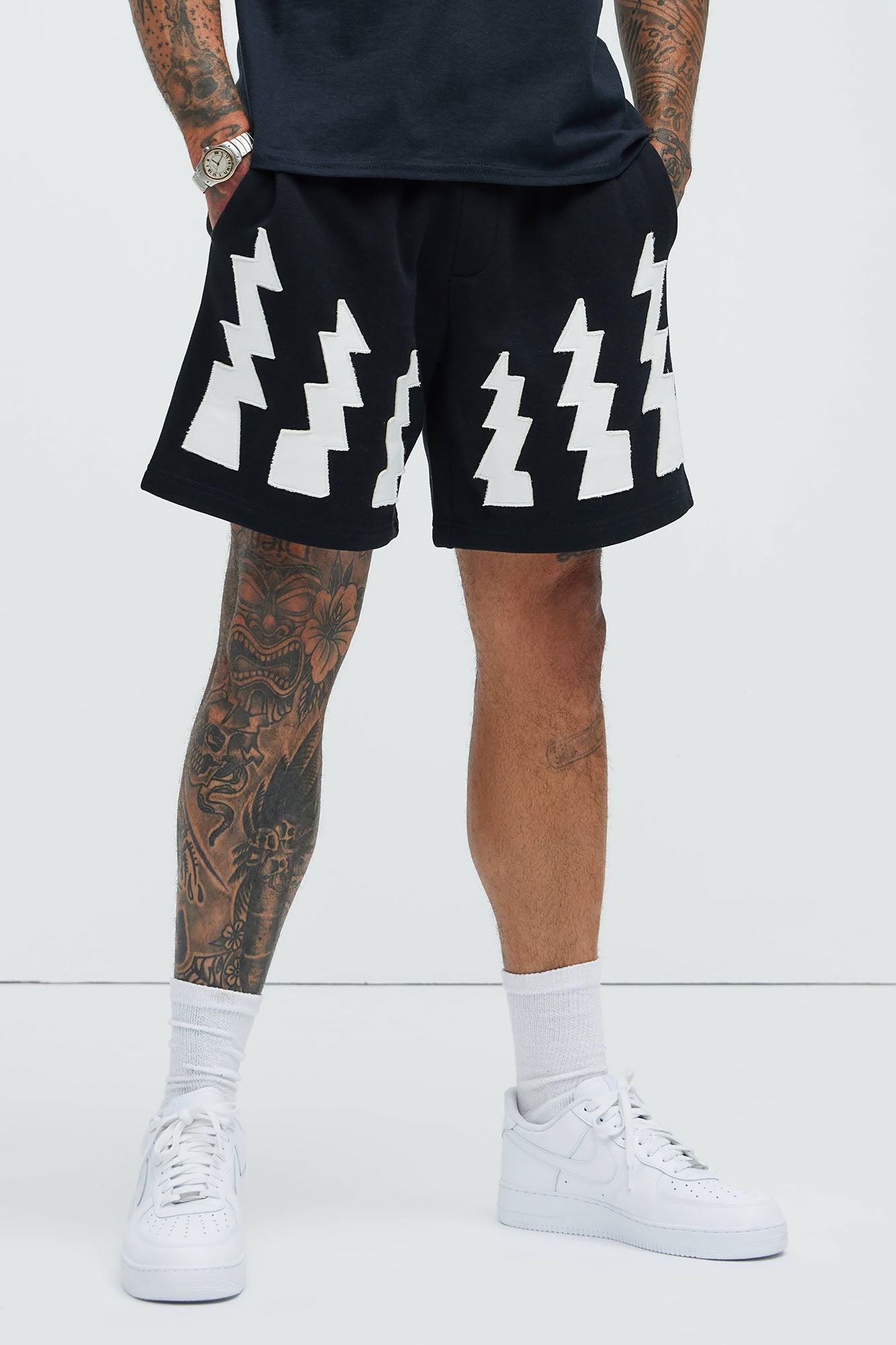 Tyson Lightning Relaxed Shorts - Black