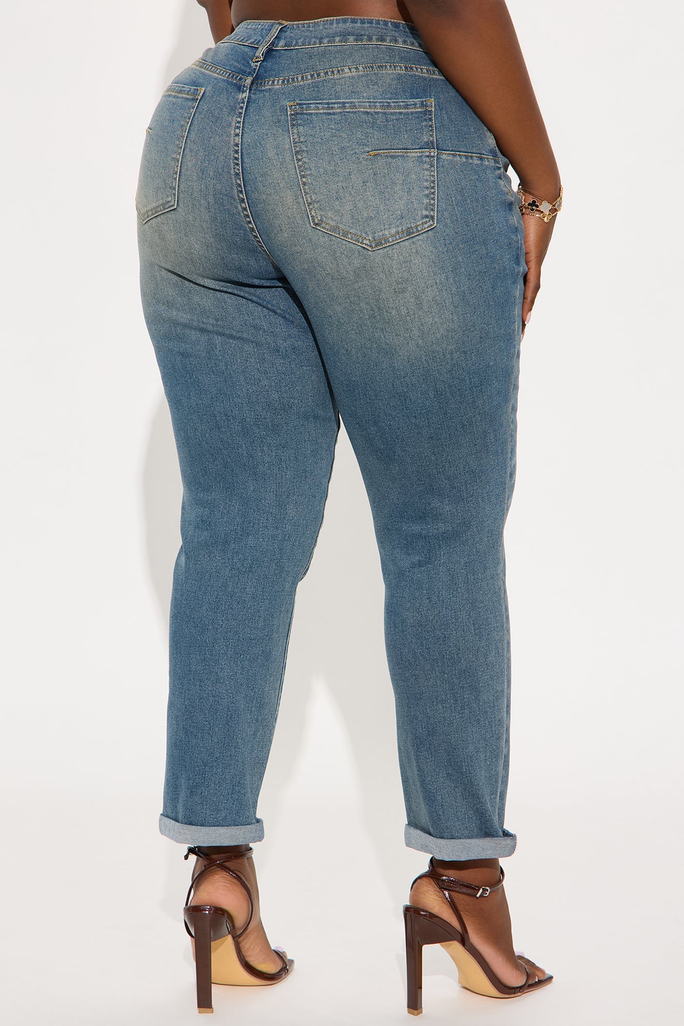 Clara Super Stretch Sculpting Mom Jeans - Vintage Wash