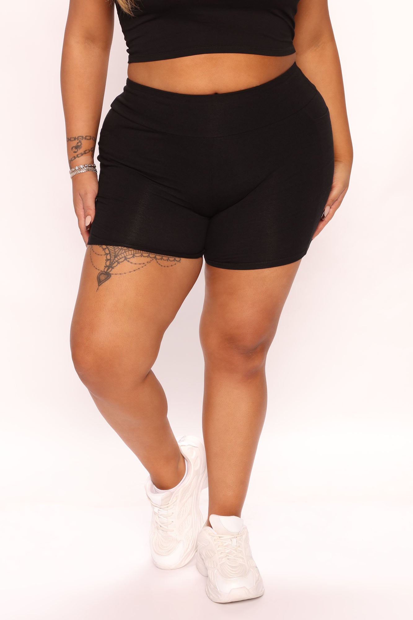 Abbey High Rise Biker Short - Black