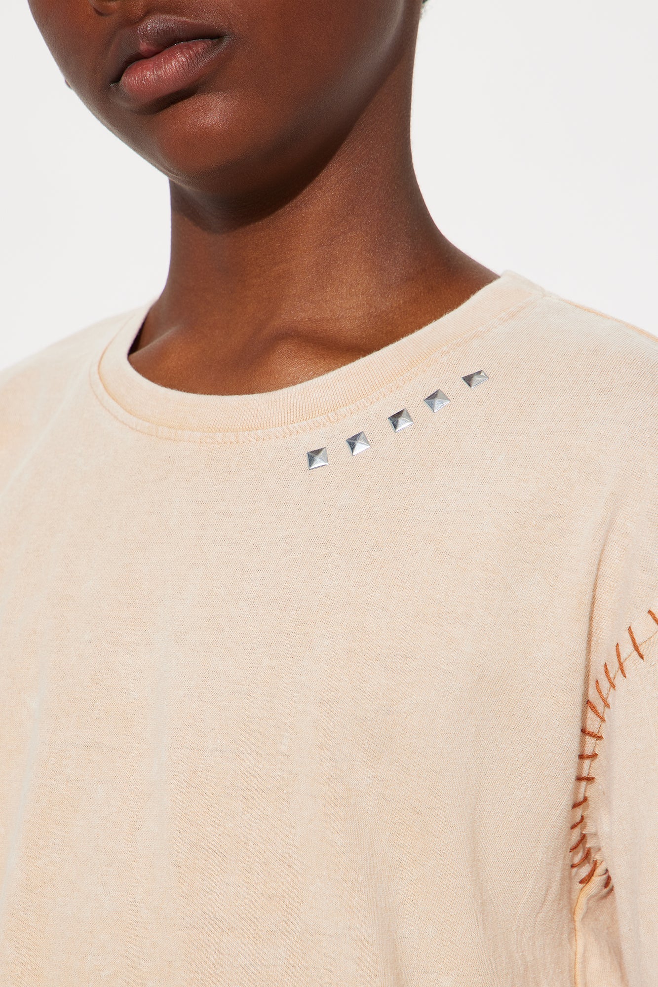 Mini Fresh Studded T-Shirt - Khaki