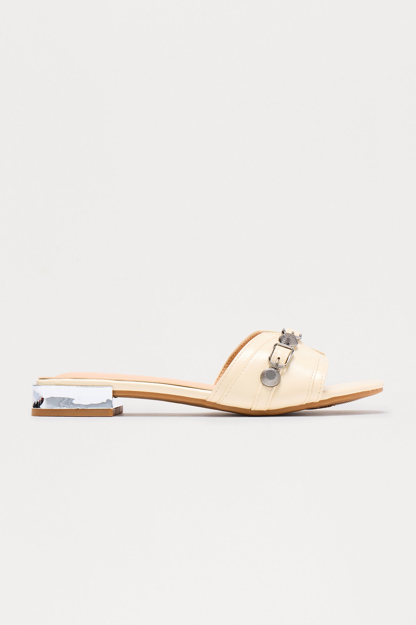 Sajie Hardware Slip On Sandals - Beige