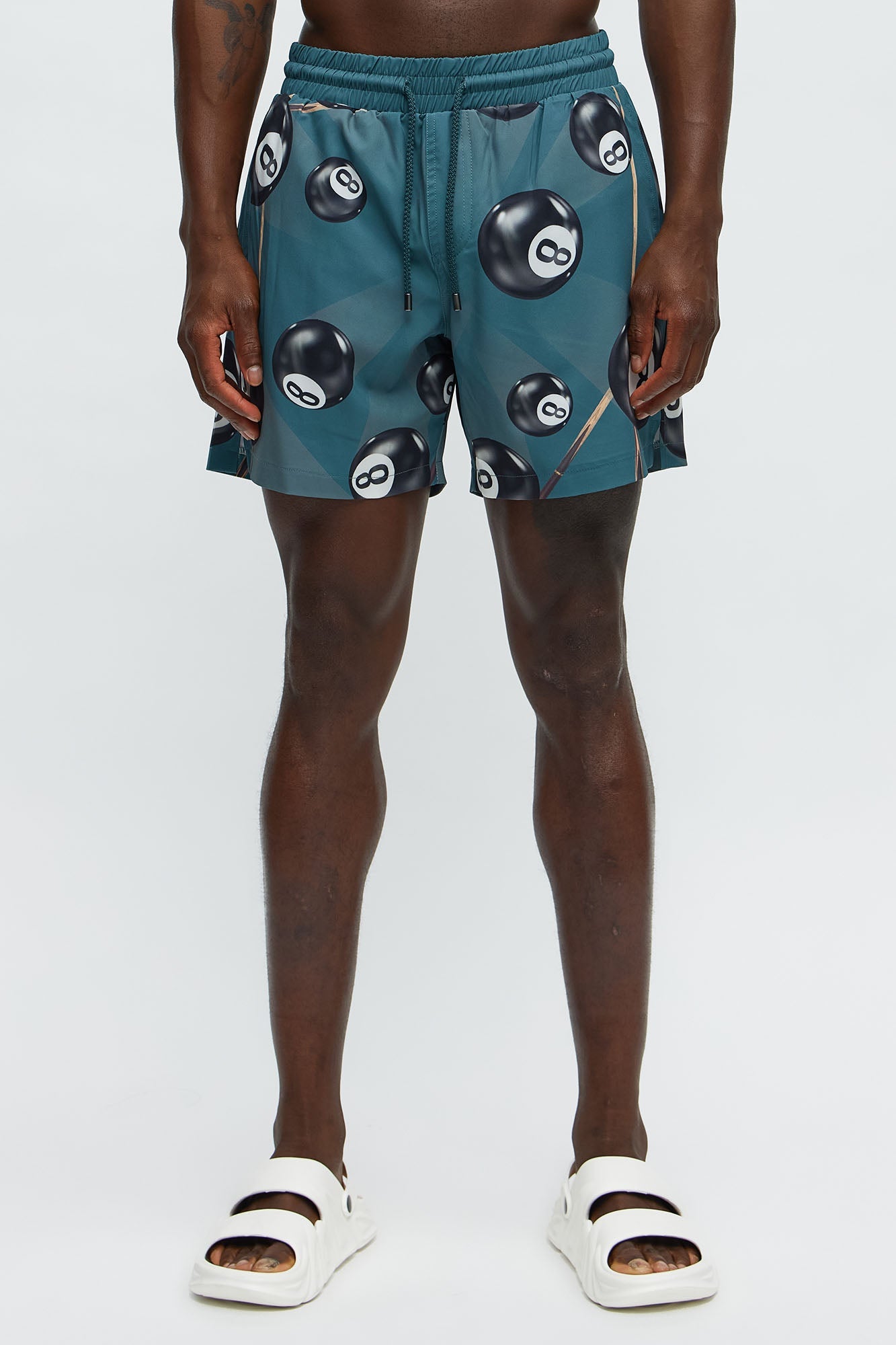 8-Ball Surf Printed Swim Mid Trunk - Green/combo